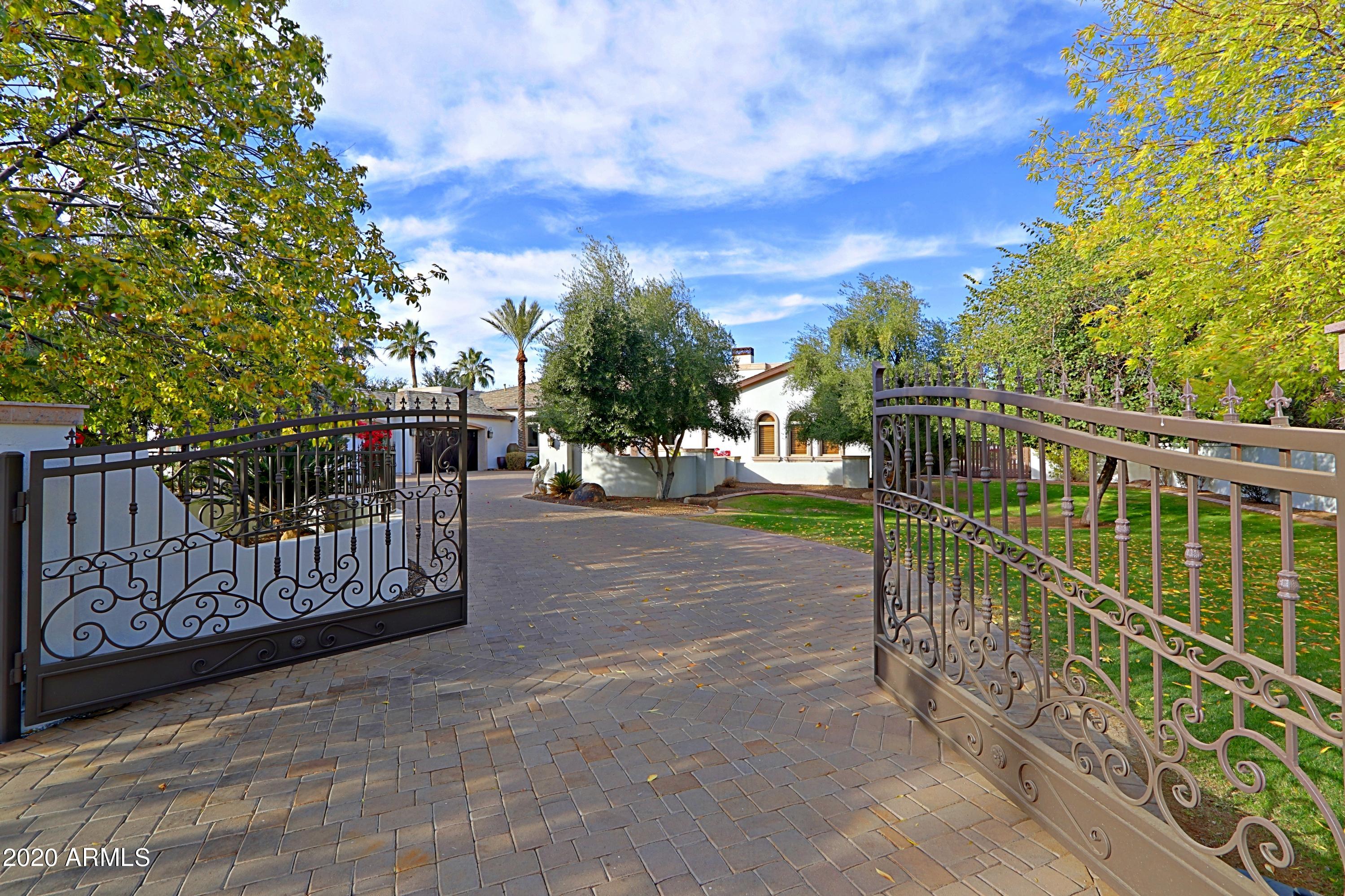 Foothills Estate - Residential
