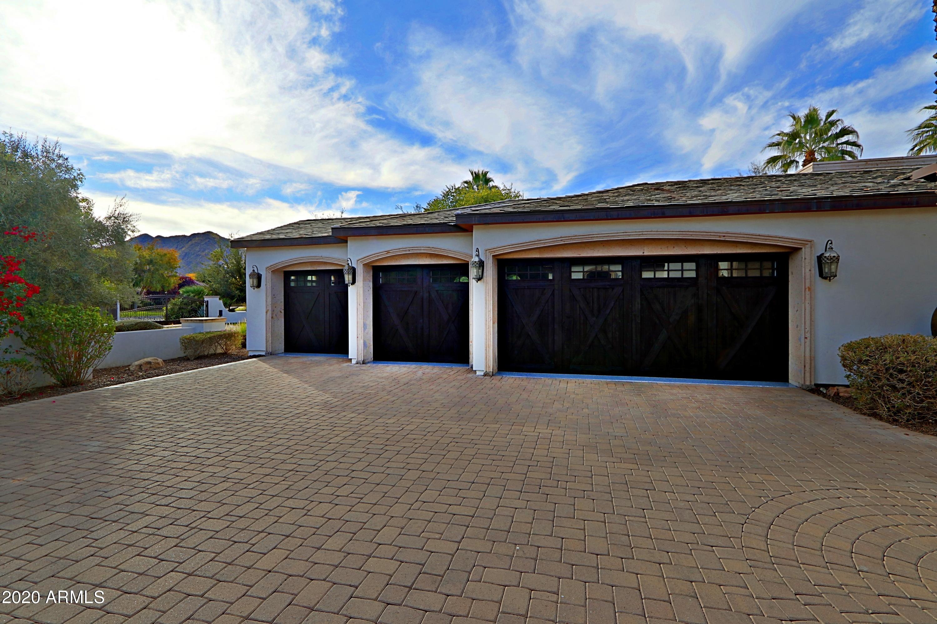 Foothills Estate - Residential