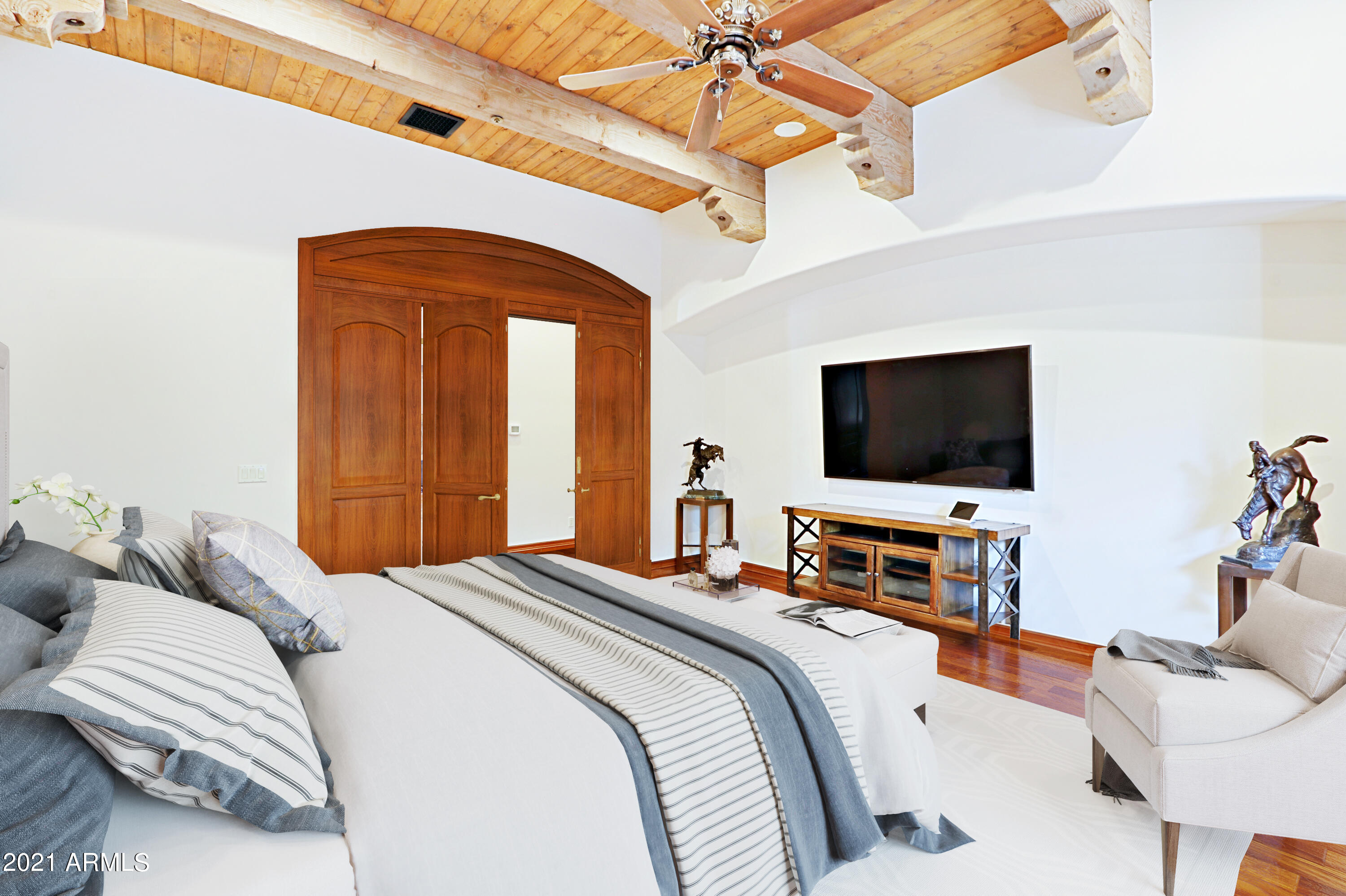 Foothills Estate - Residential