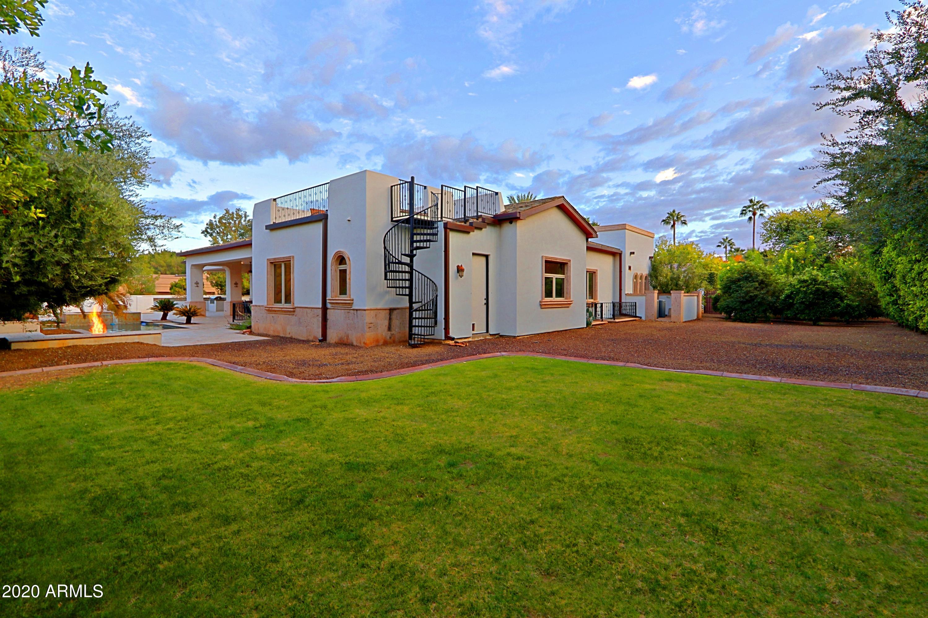 Foothills Estate - Residential