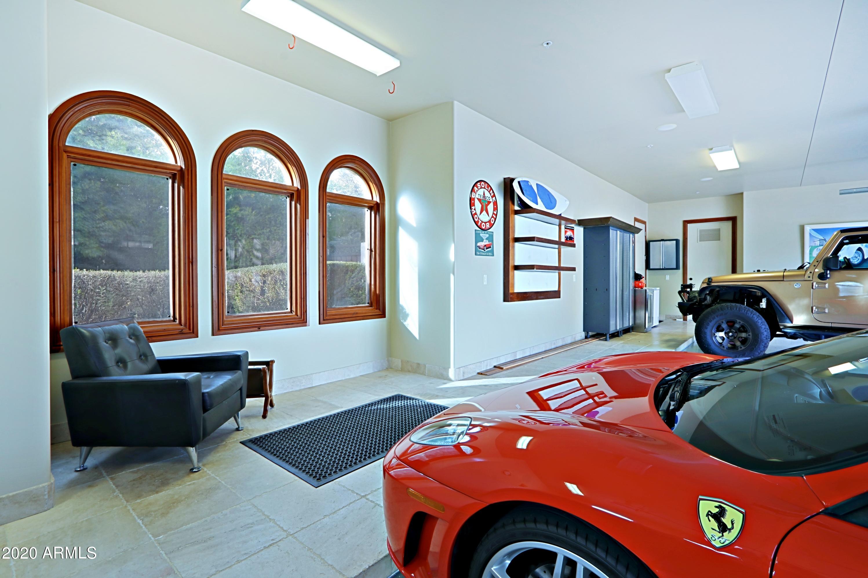 Foothills Estate - Residential