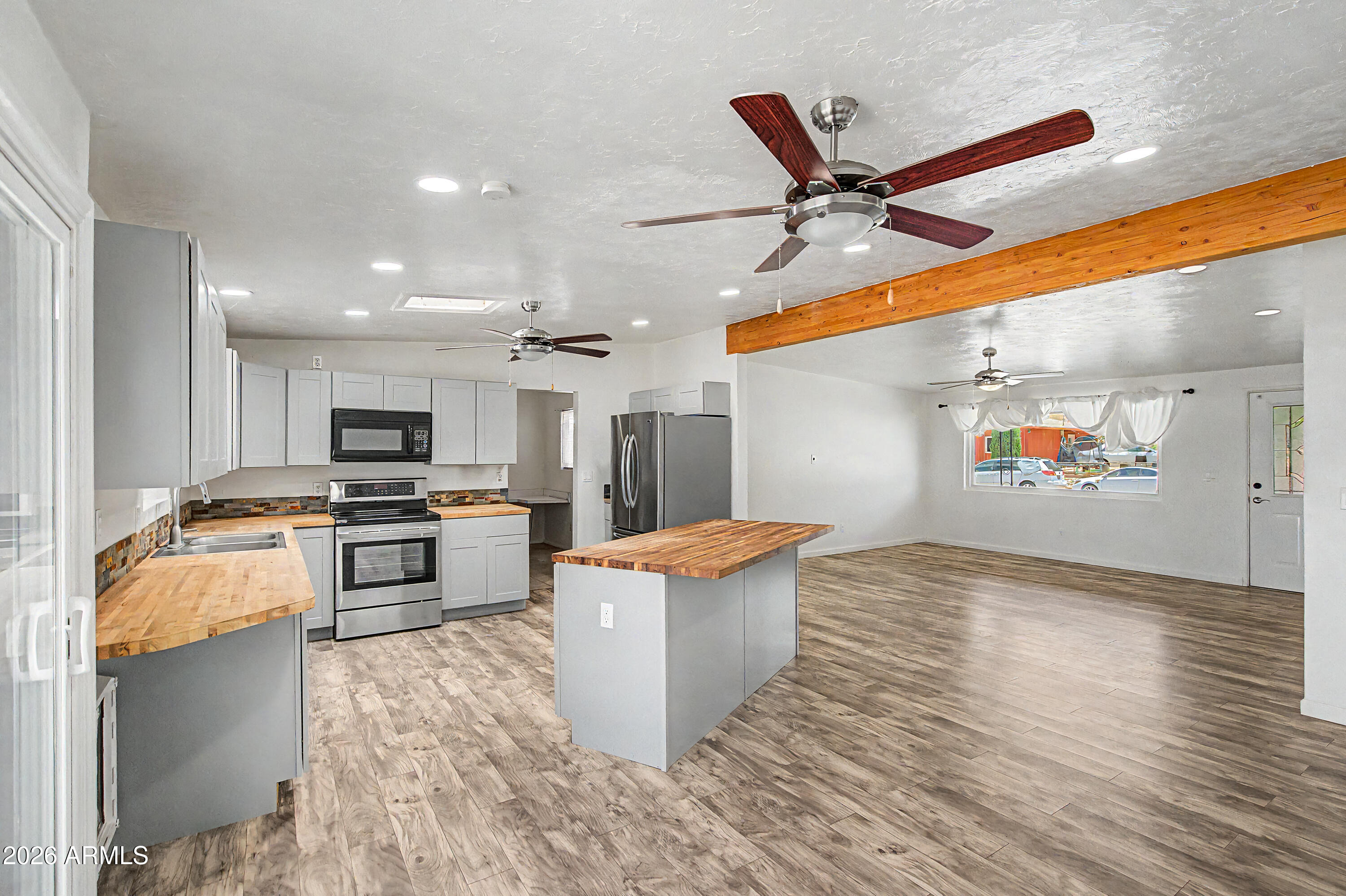 BELLA VISTA ESTATES UNIT 2 - Residential
