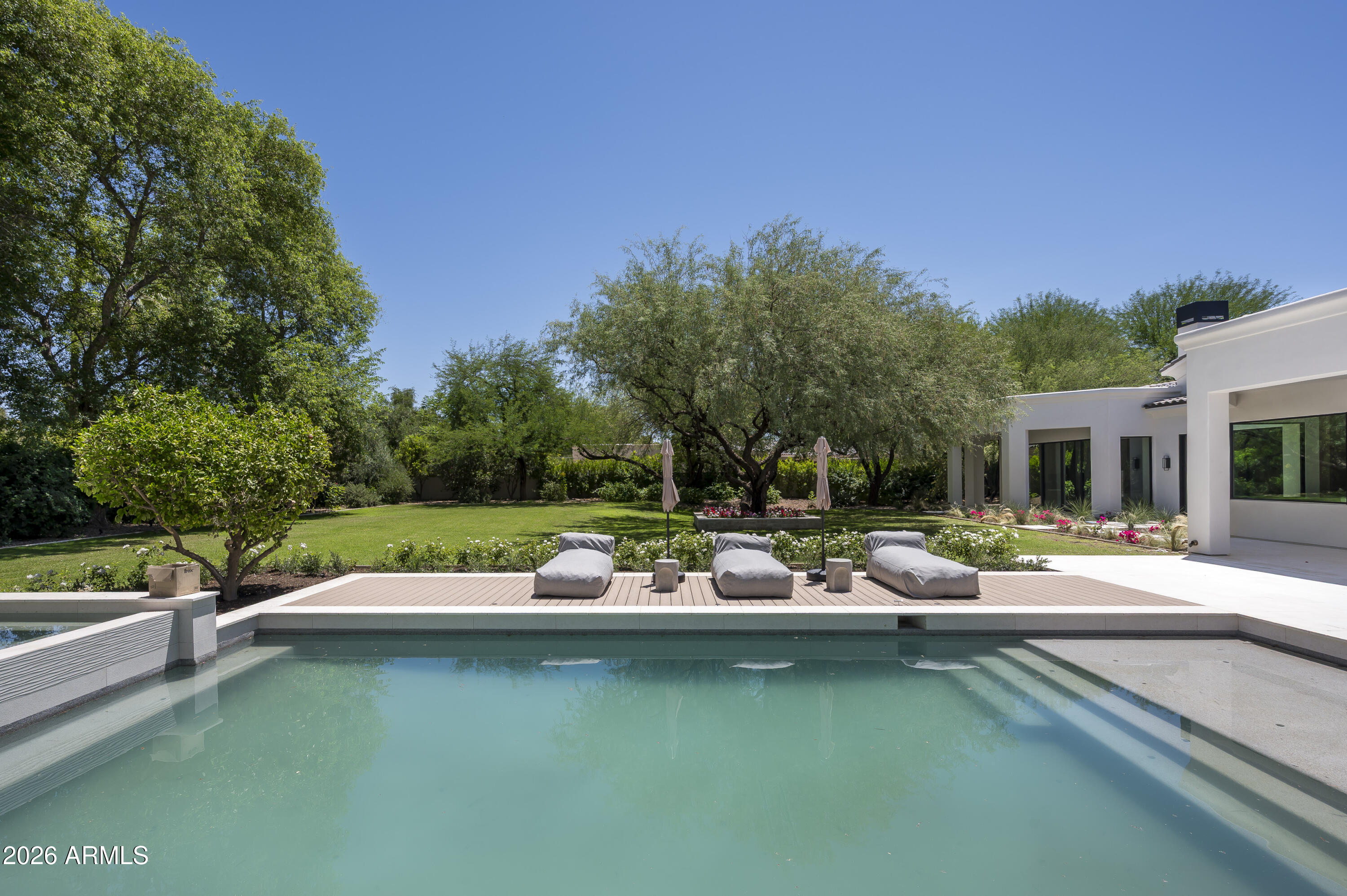 PARADISE GREEN - Residential