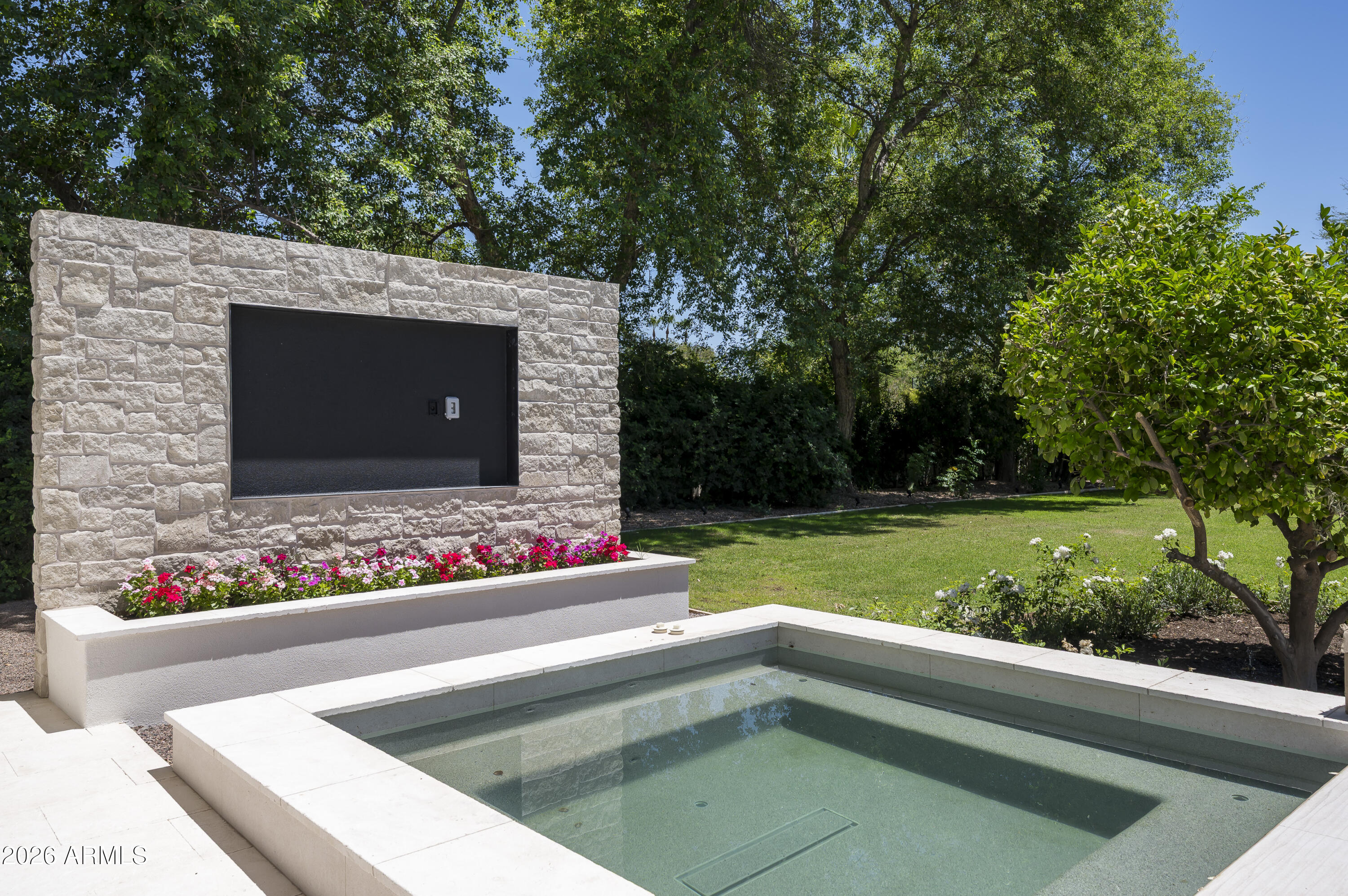 PARADISE GREEN - Residential