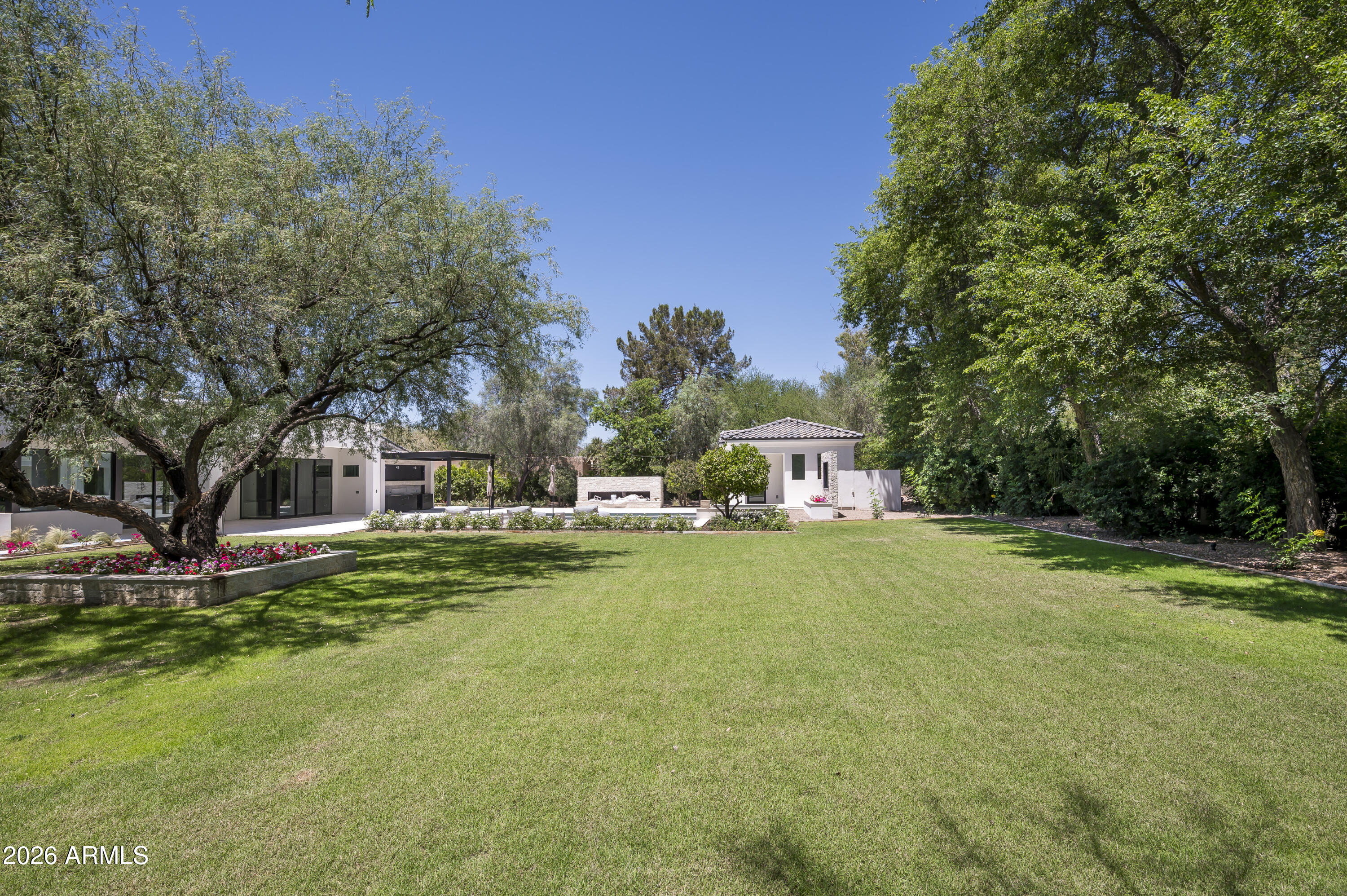 PARADISE GREEN - Residential