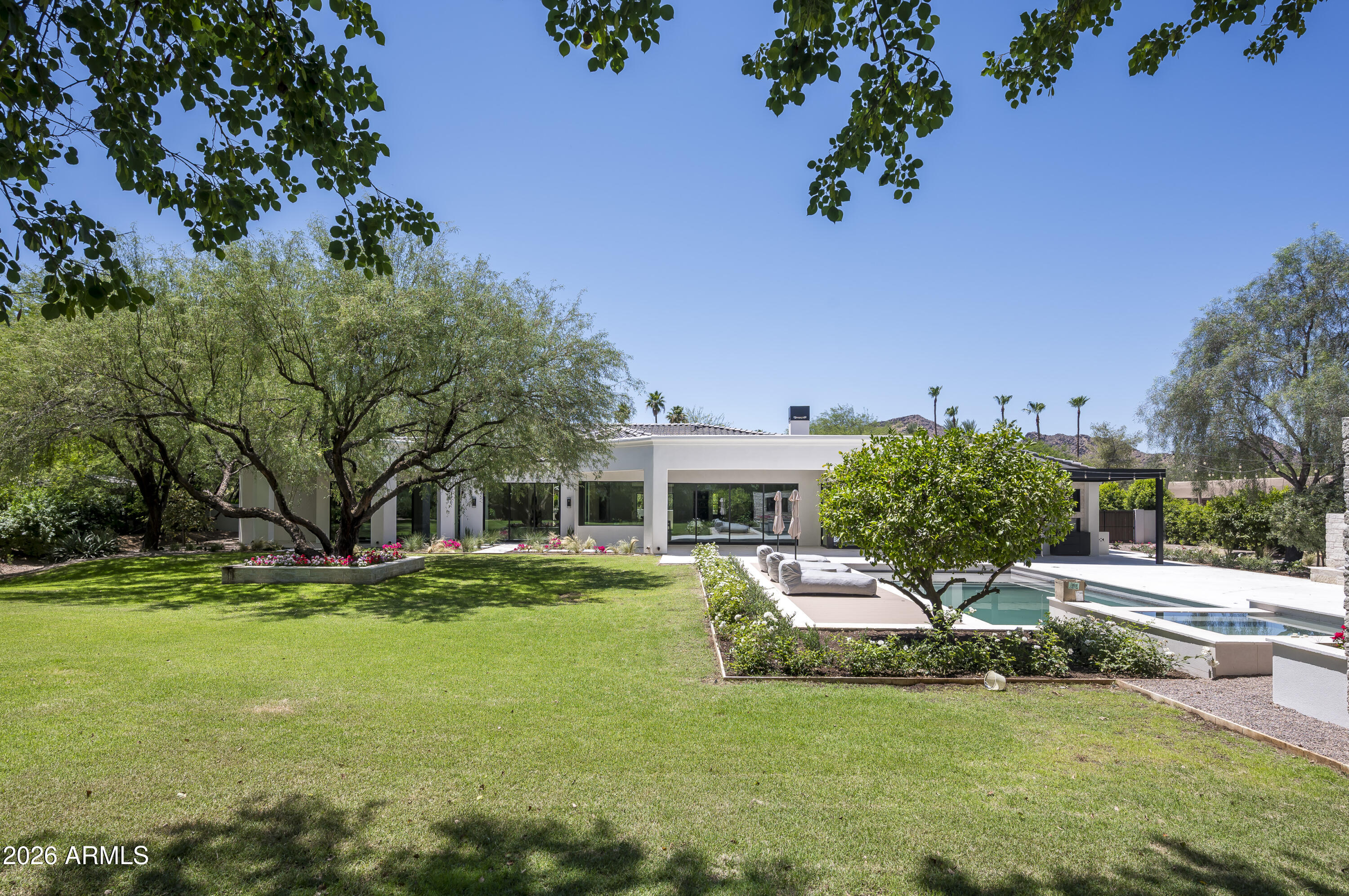 PARADISE GREEN - Residential