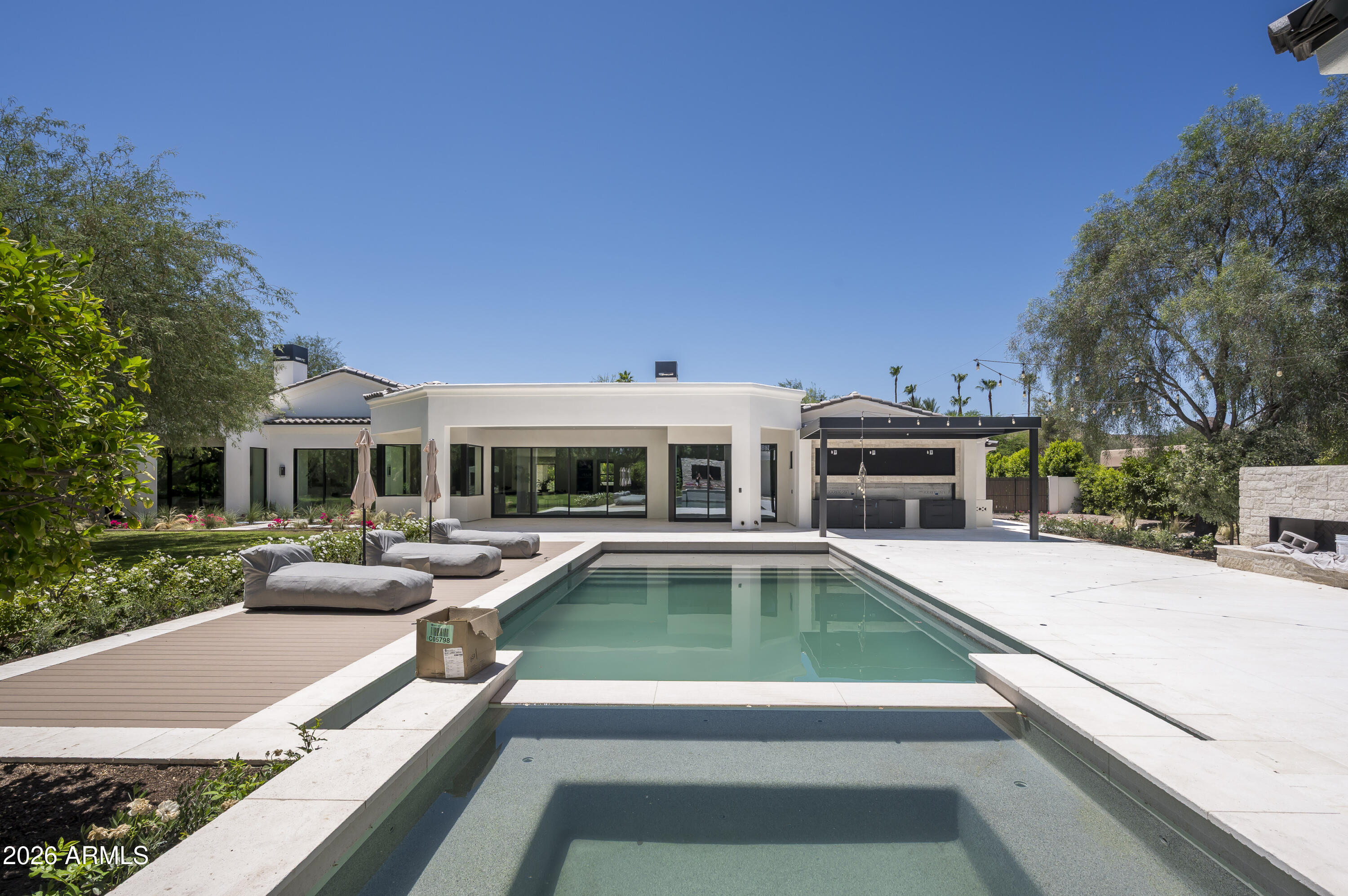 PARADISE GREEN - Residential