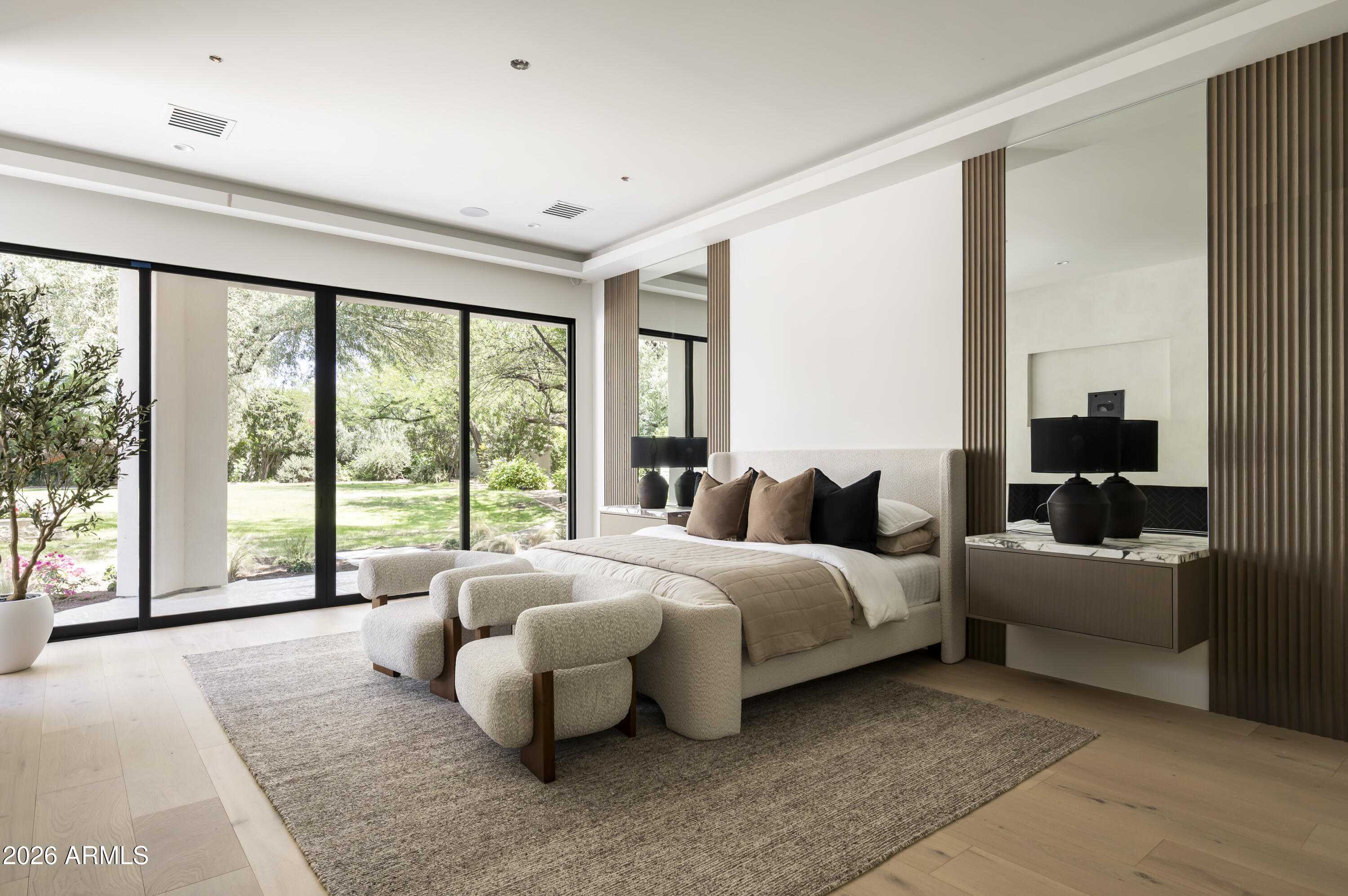 PARADISE GREEN - Residential