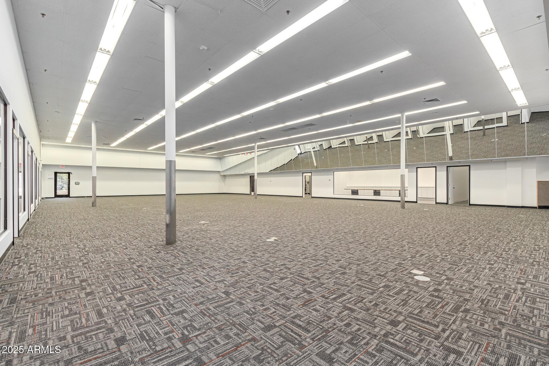 SUBDIVION OF E2 SEC 24 T3N R1E - Commercial Sale