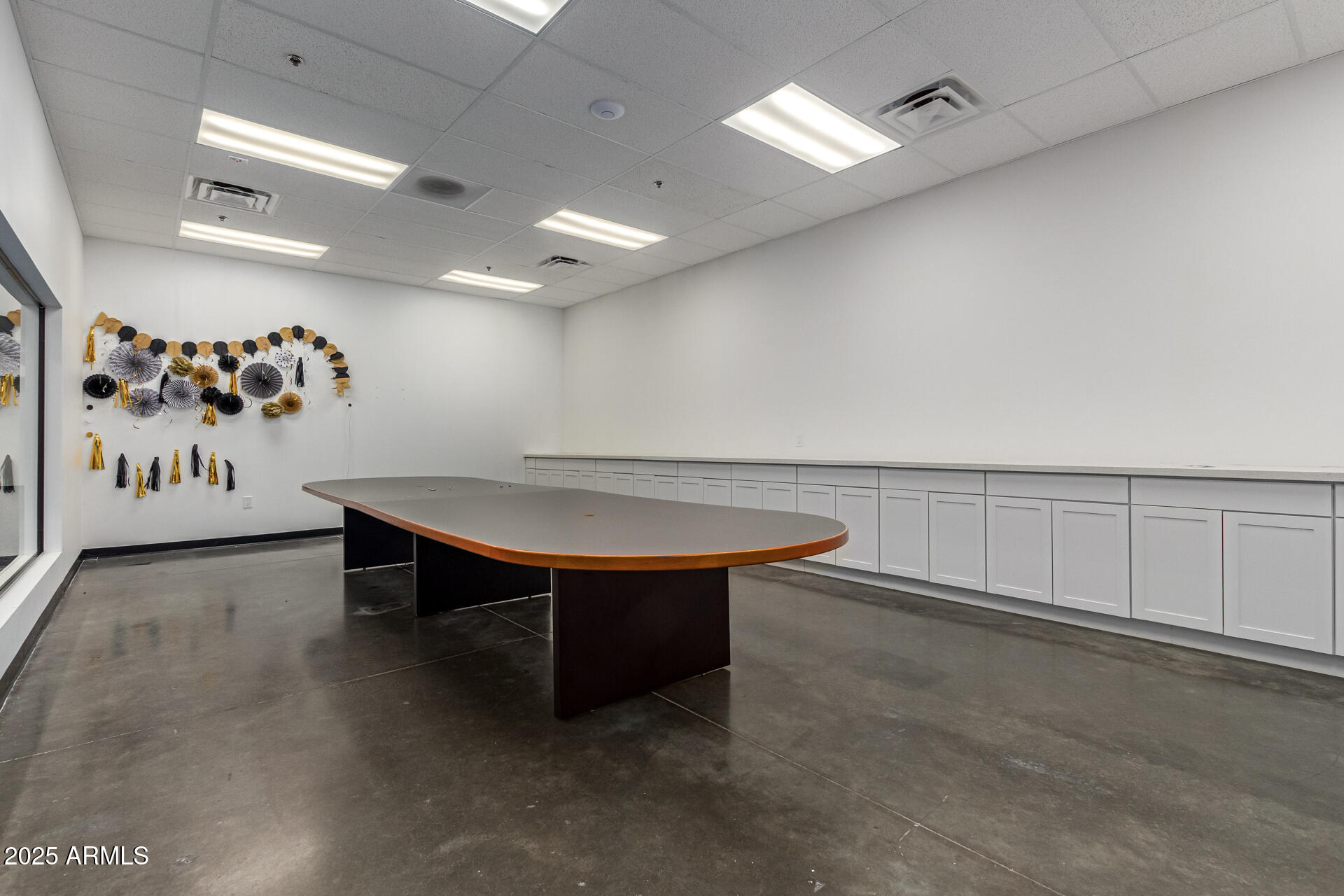 SUBDIVION OF E2 SEC 24 T3N R1E - Commercial Sale