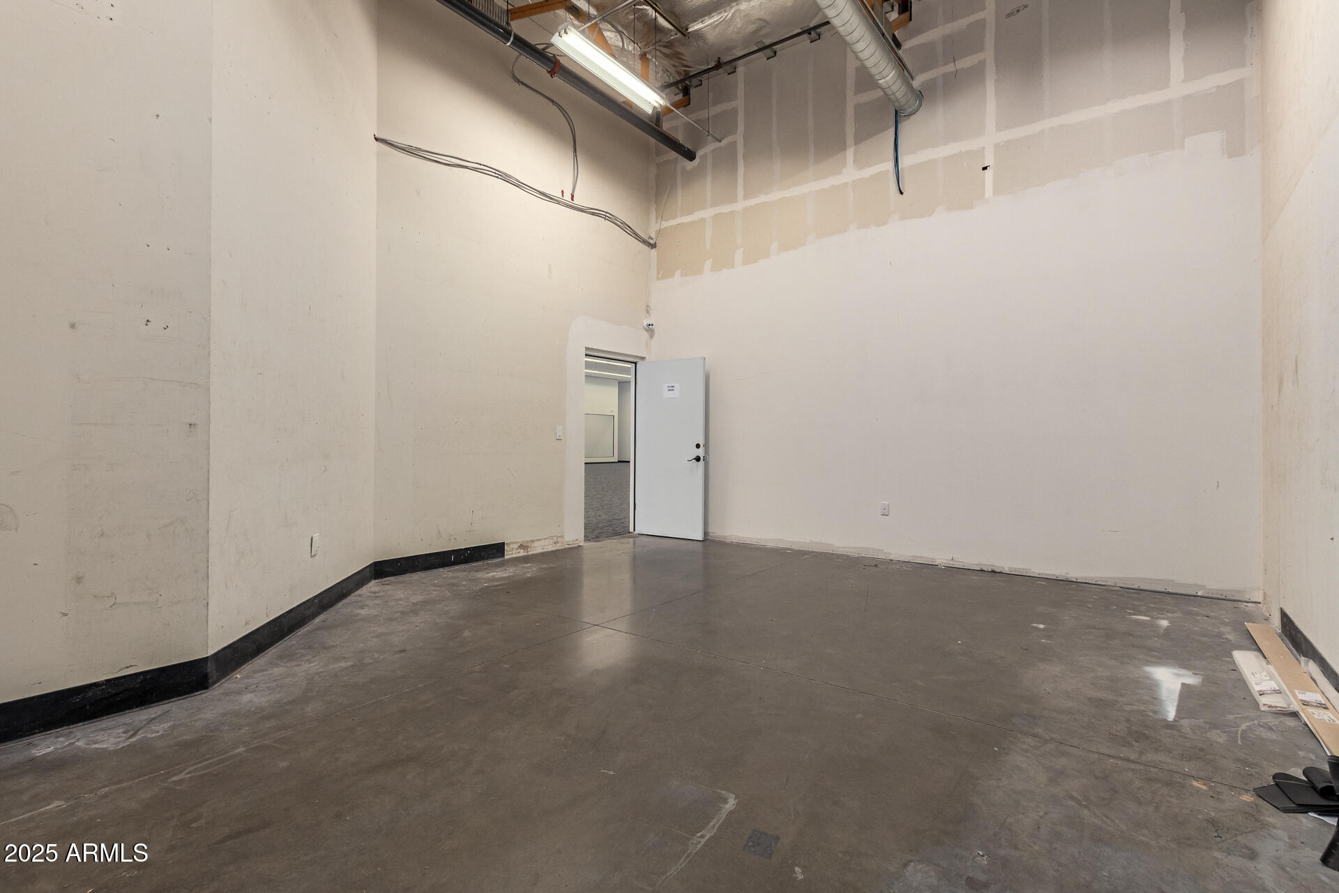 SUBDIVION OF E2 SEC 24 T3N R1E - Commercial Sale