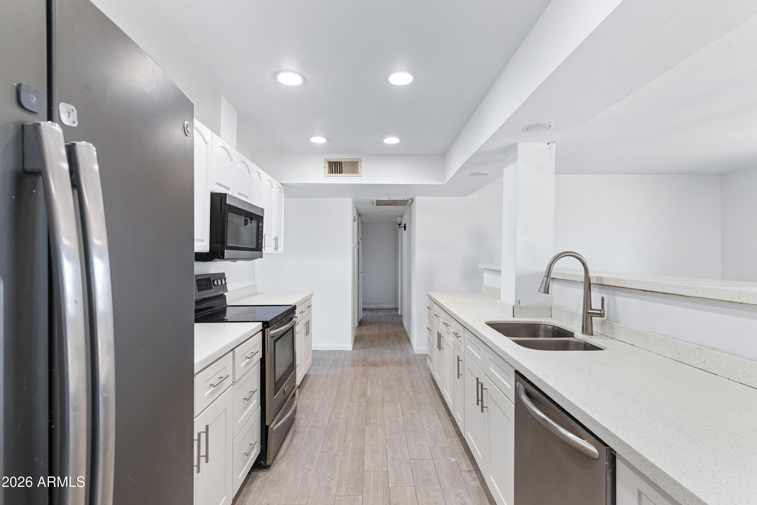 COLONY BY THE GREENS - Residential