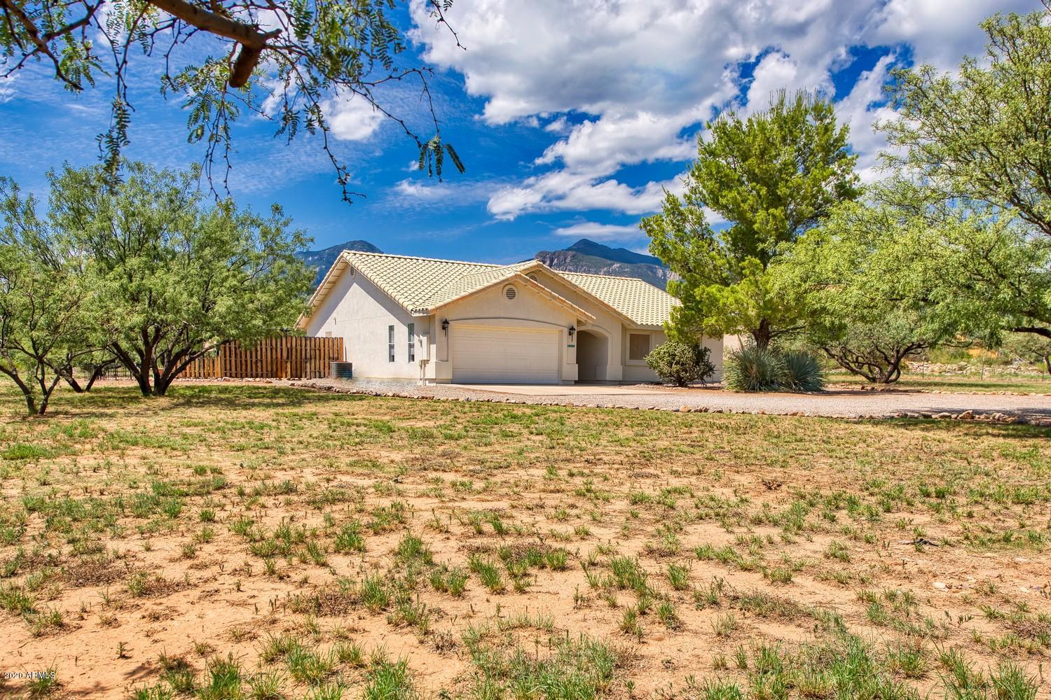 CHARLESTON PARK ESTATES UNIT 1 - Residential