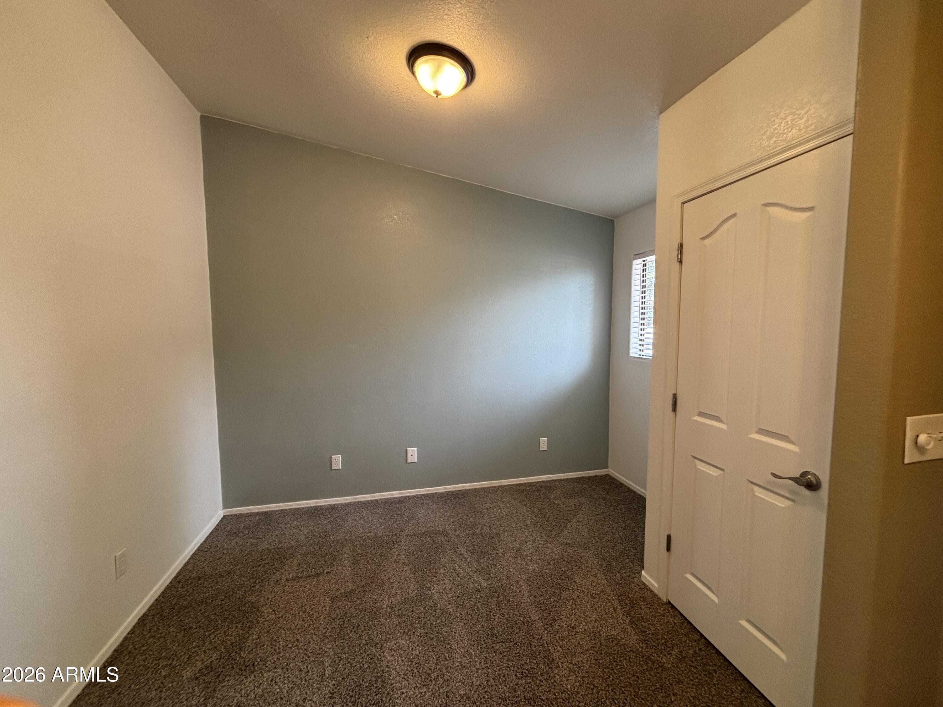 MOUNTAIN SHADOWS PHASE C - Residential