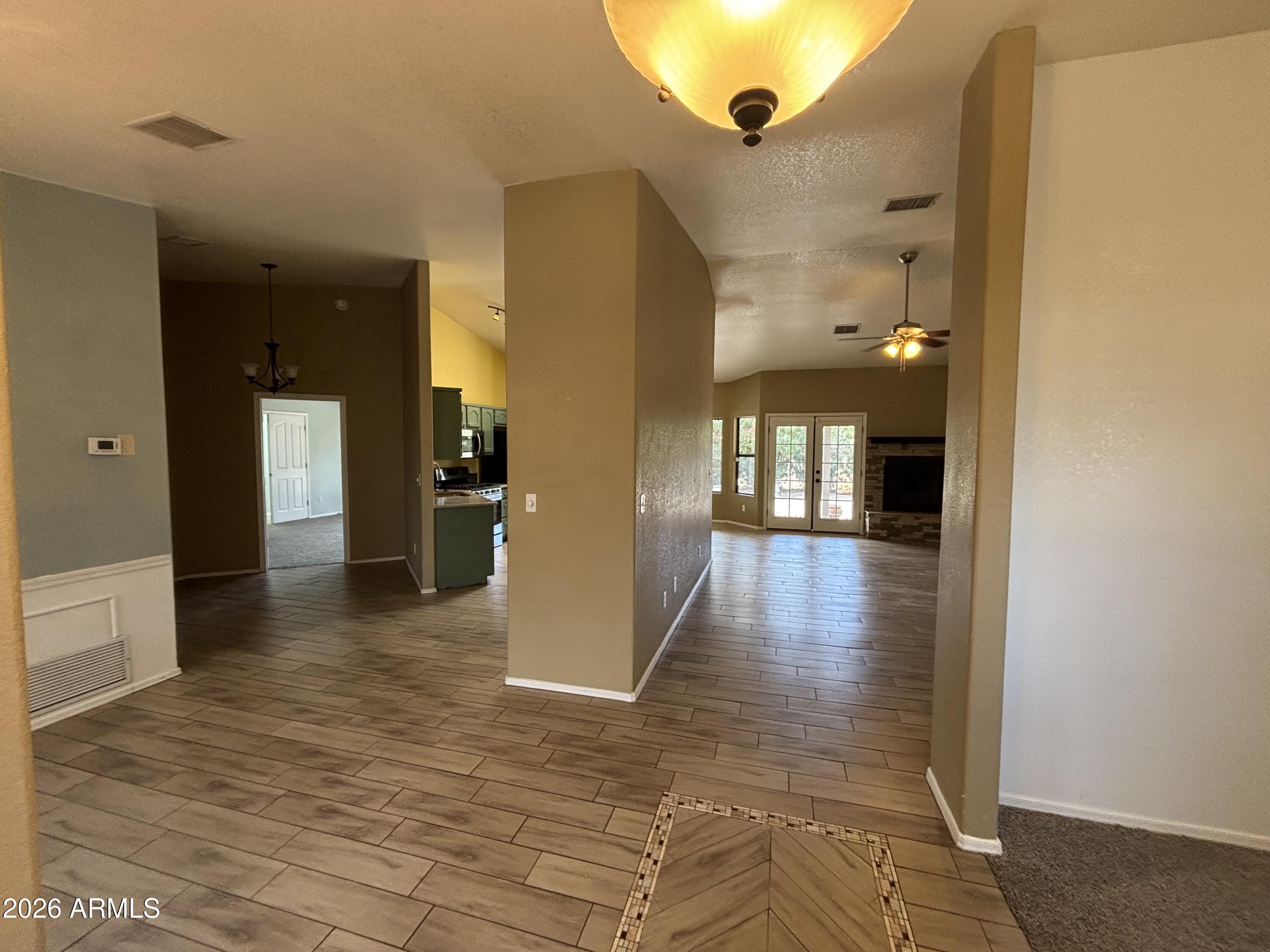 MOUNTAIN SHADOWS PHASE C - Residential