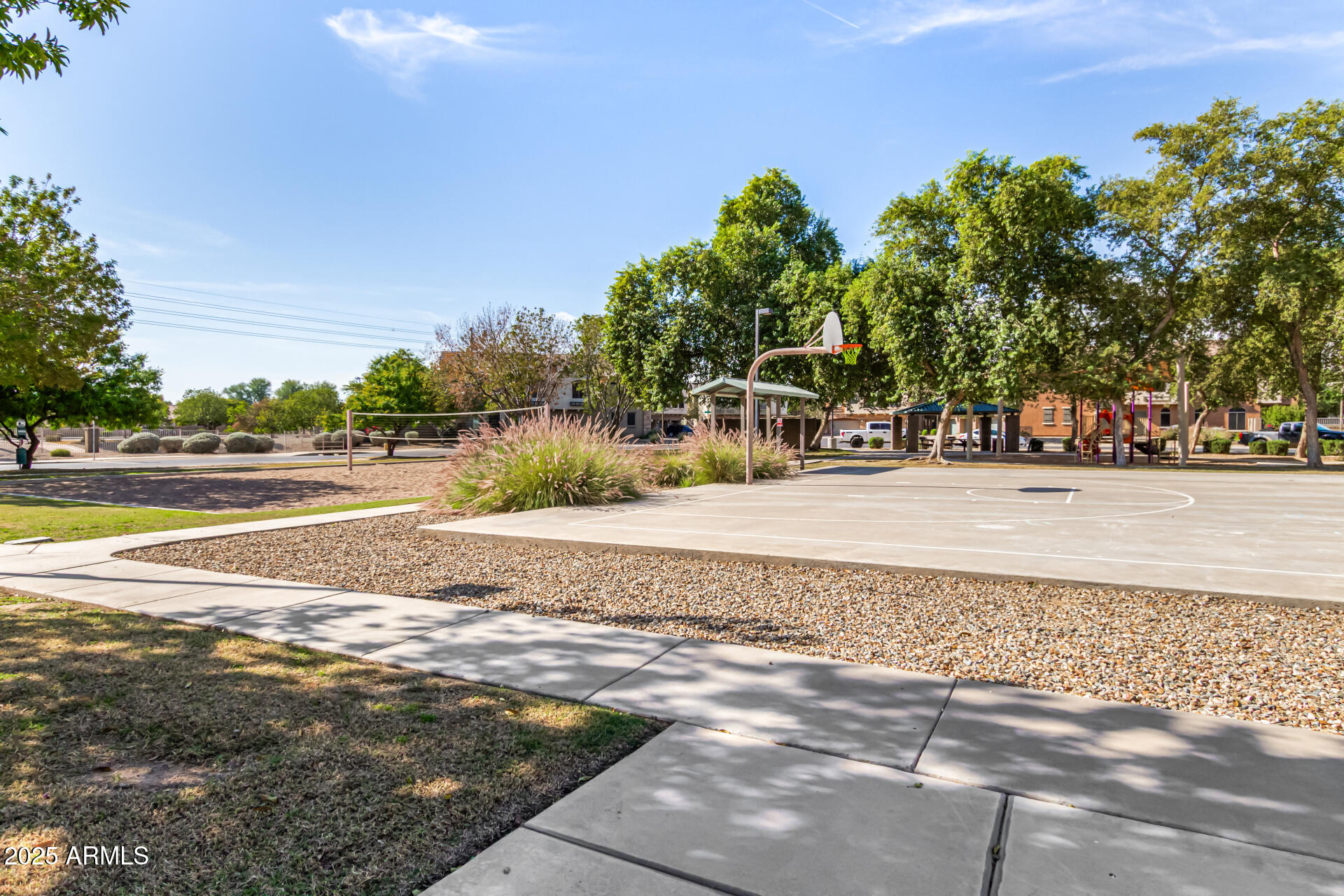 CANYON TRAILS COURTHOMES CONDOMINIUM - Residential