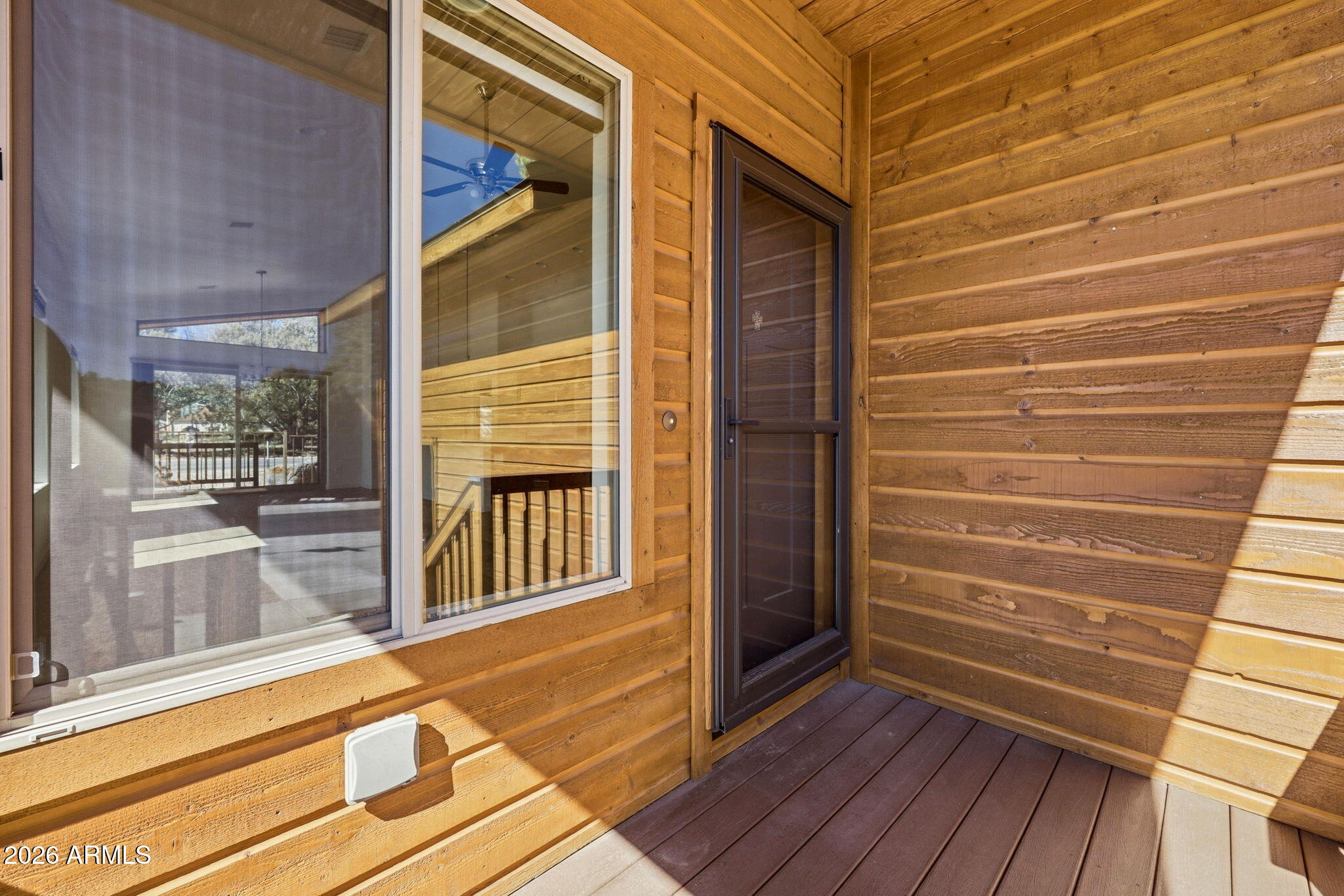 CREEKSIDE - Residential