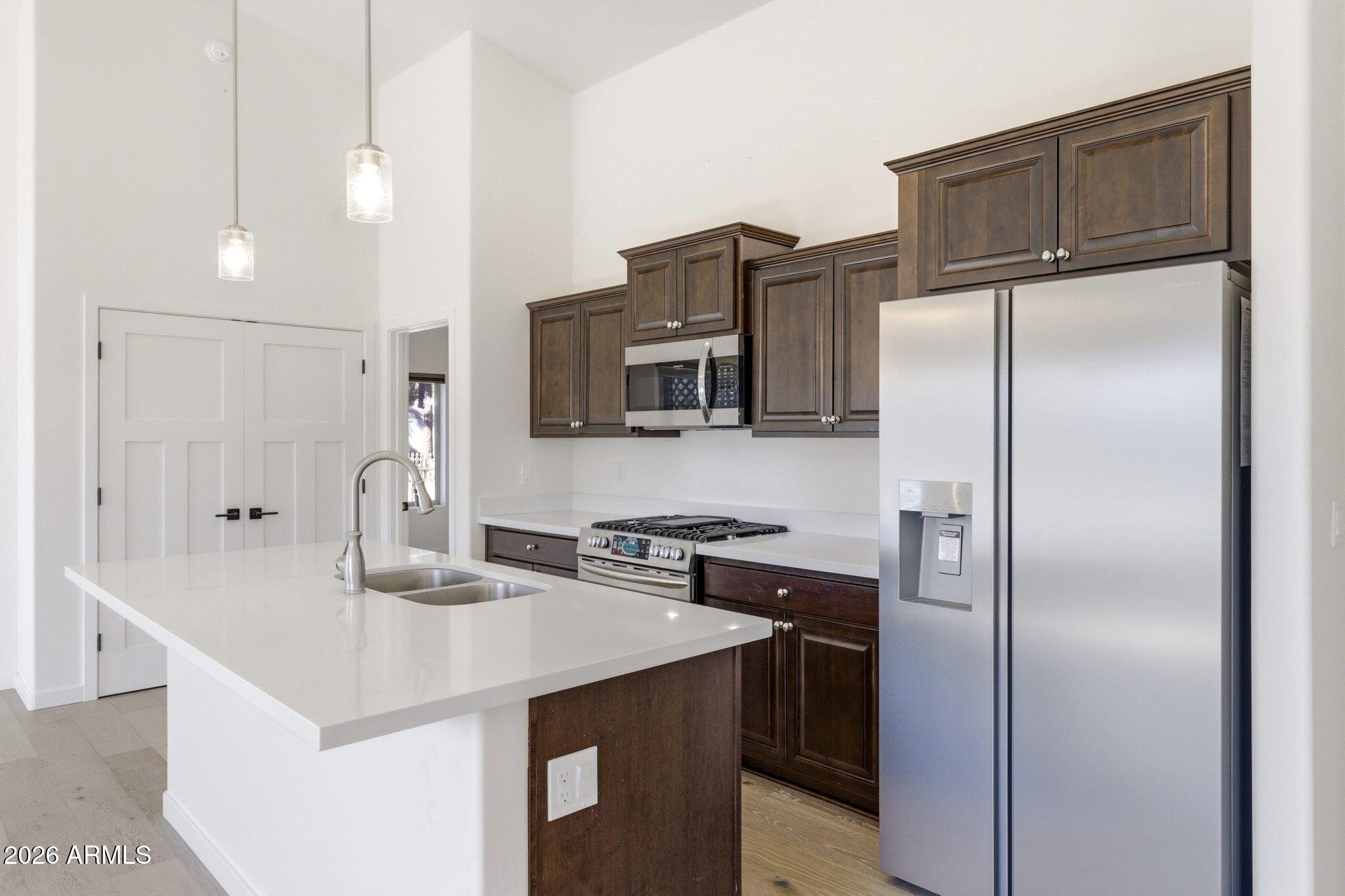 CREEKSIDE - Residential