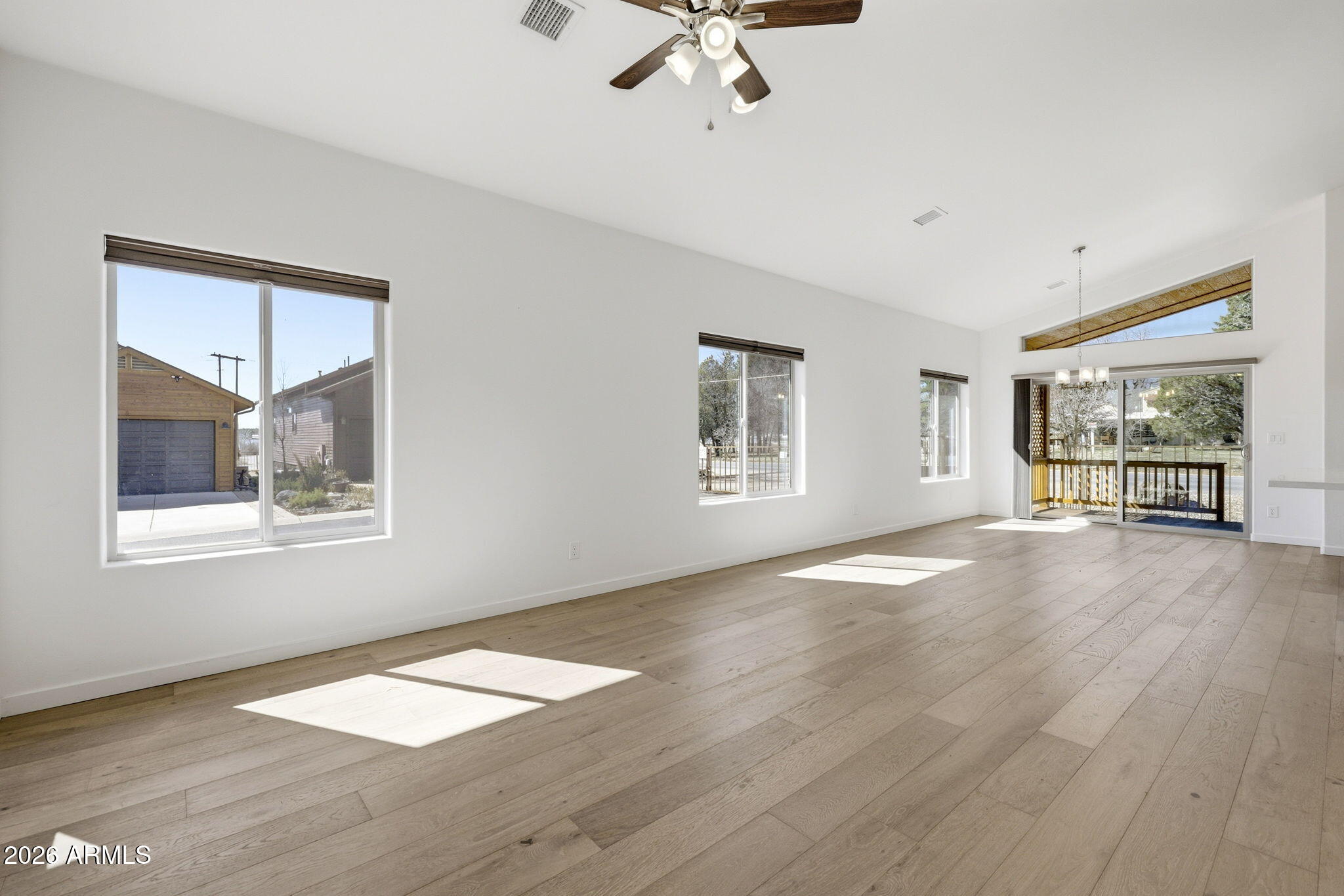 CREEKSIDE - Residential