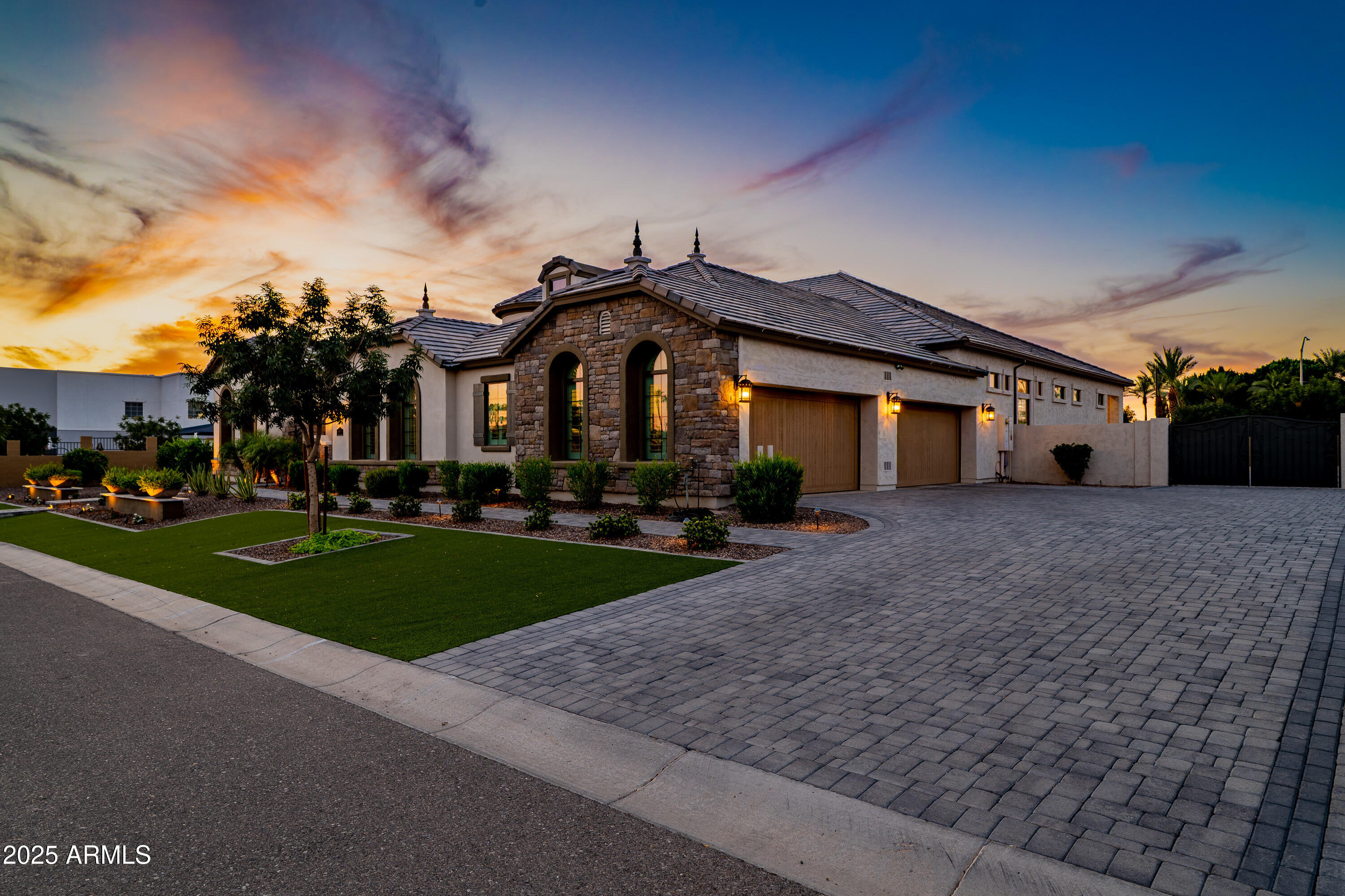 ESTATES AT MANDARIN GROVE - Residential