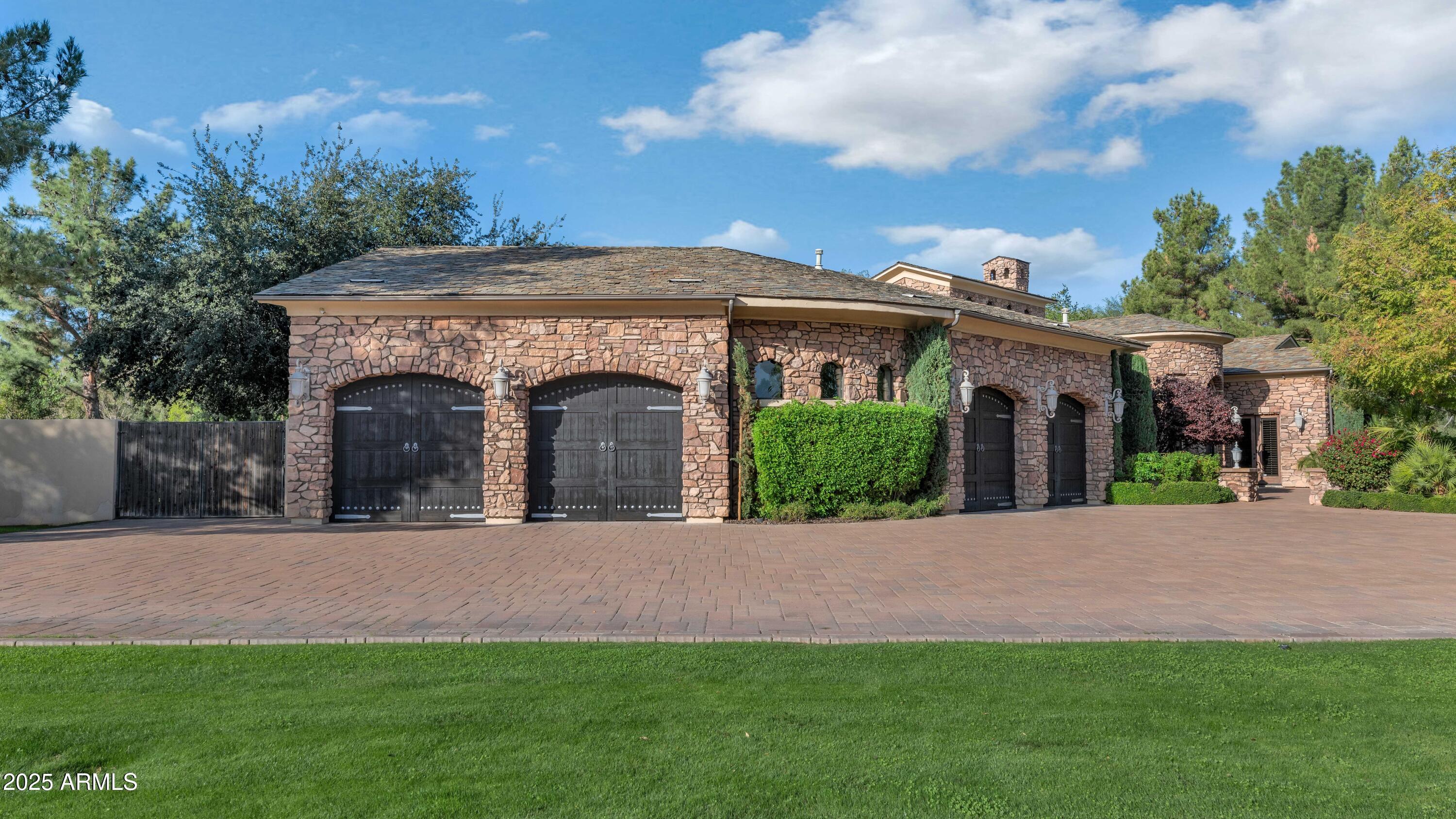 SANTO TOMAS SCOTTSDALE 7 LOT 100-103 - Residential