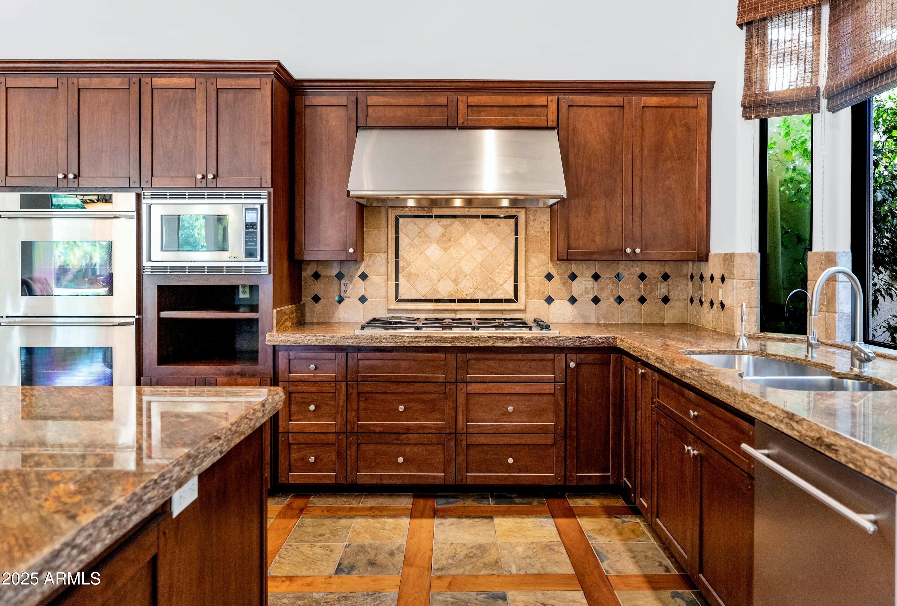 SANTO TOMAS SCOTTSDALE 7 LOT 100-103 - Residential