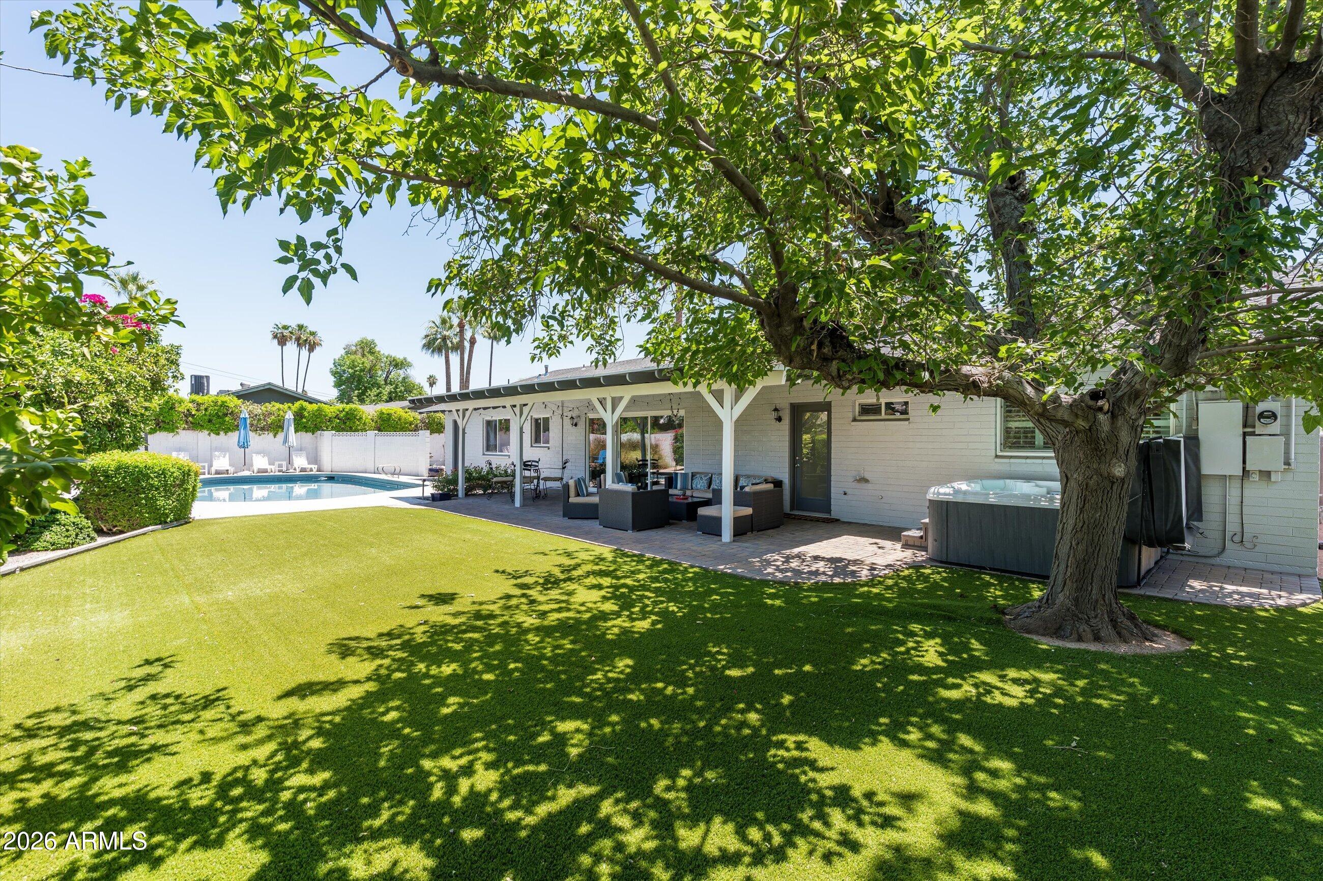 SHERWOOD GLEN - Residential