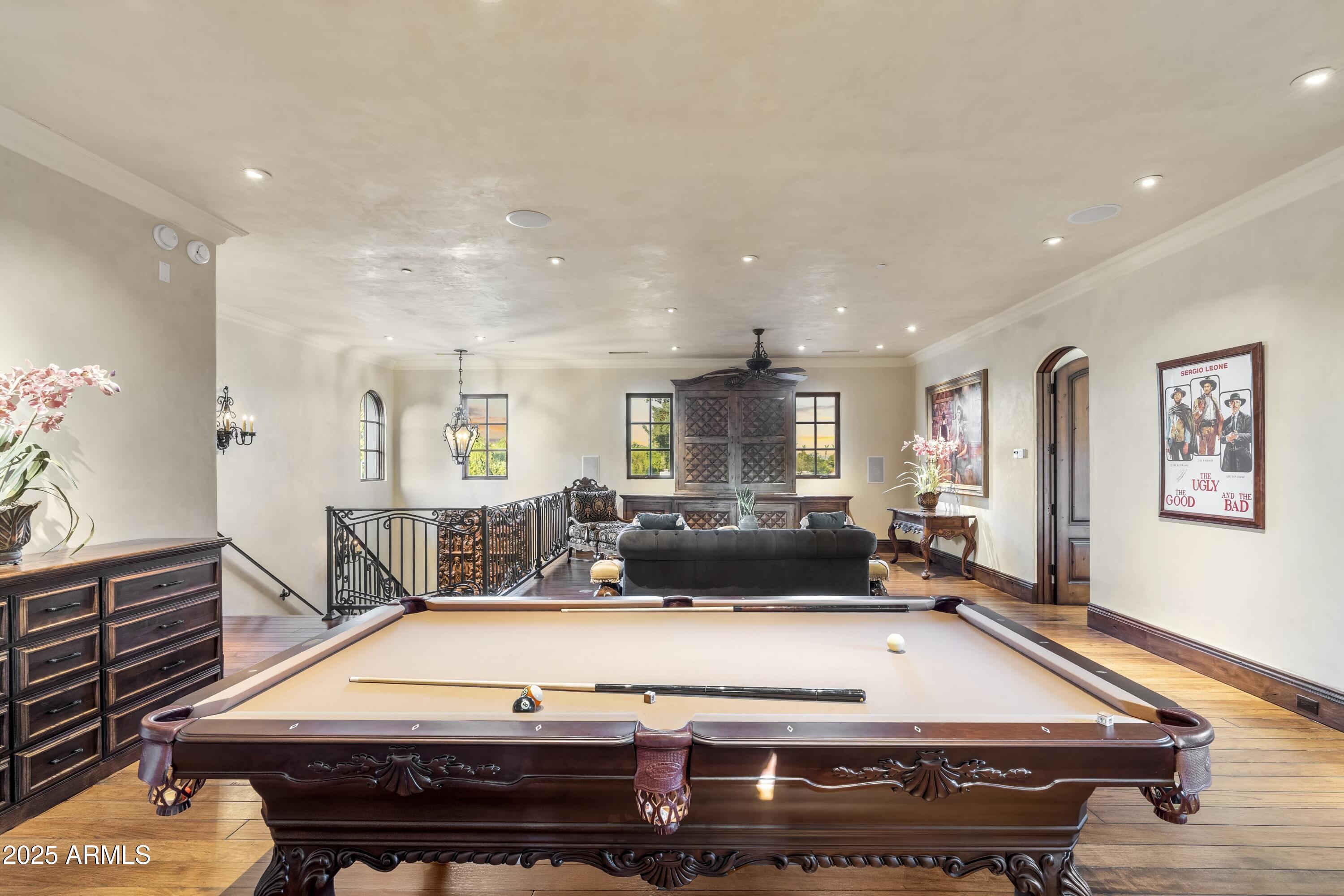 ARCADIA MANORS - Residential