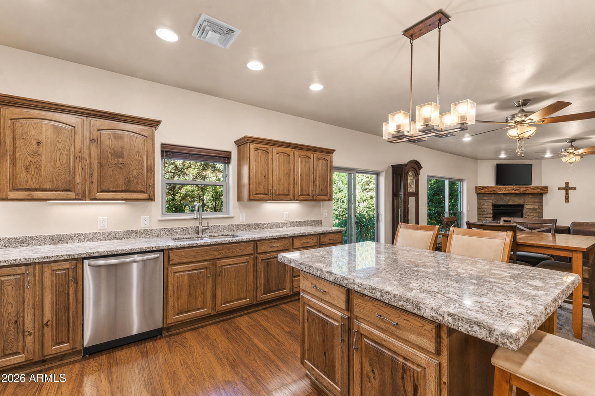 PINO RIDGE ESTATES - Residential