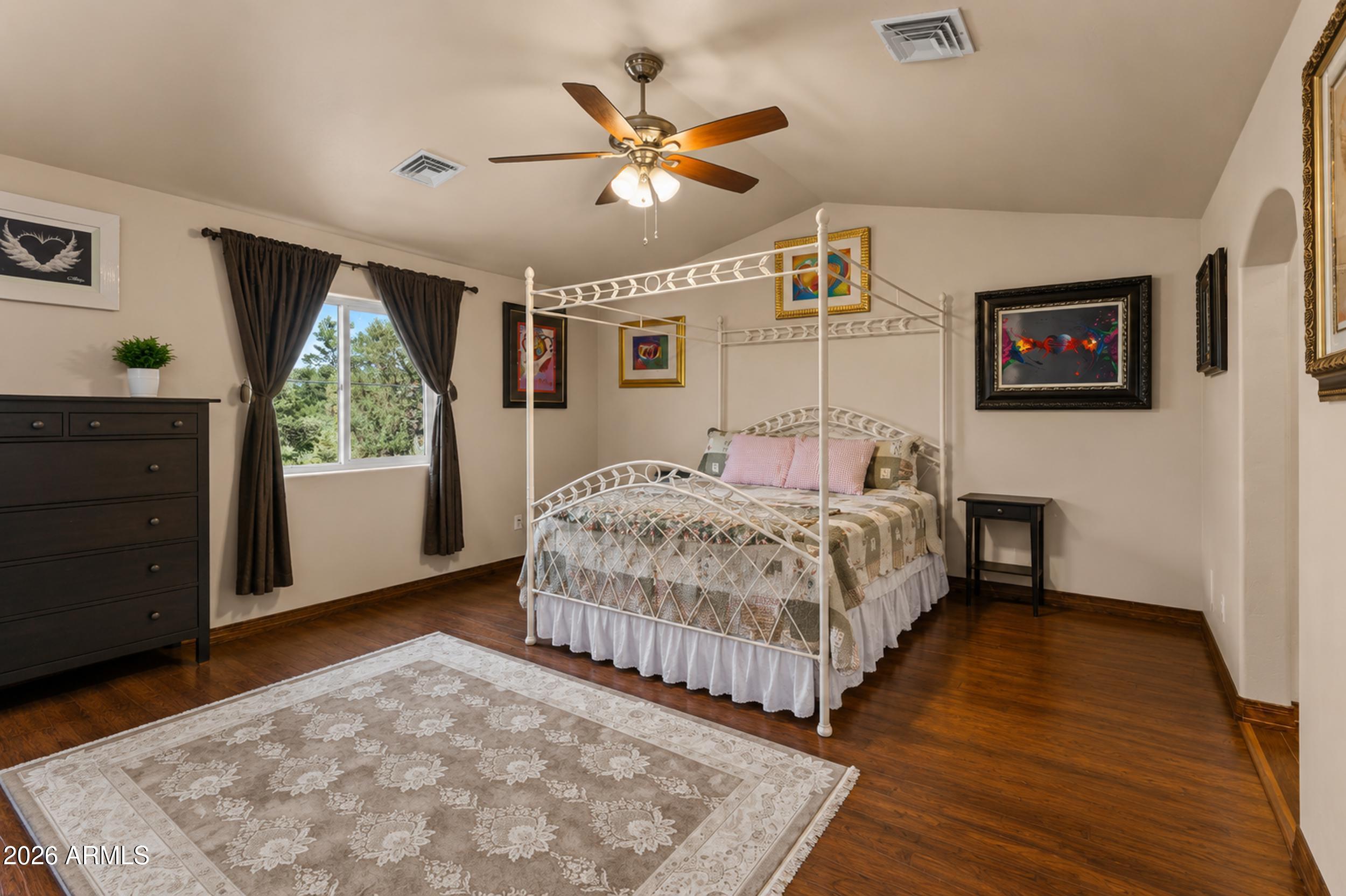 PINO RIDGE ESTATES - Residential