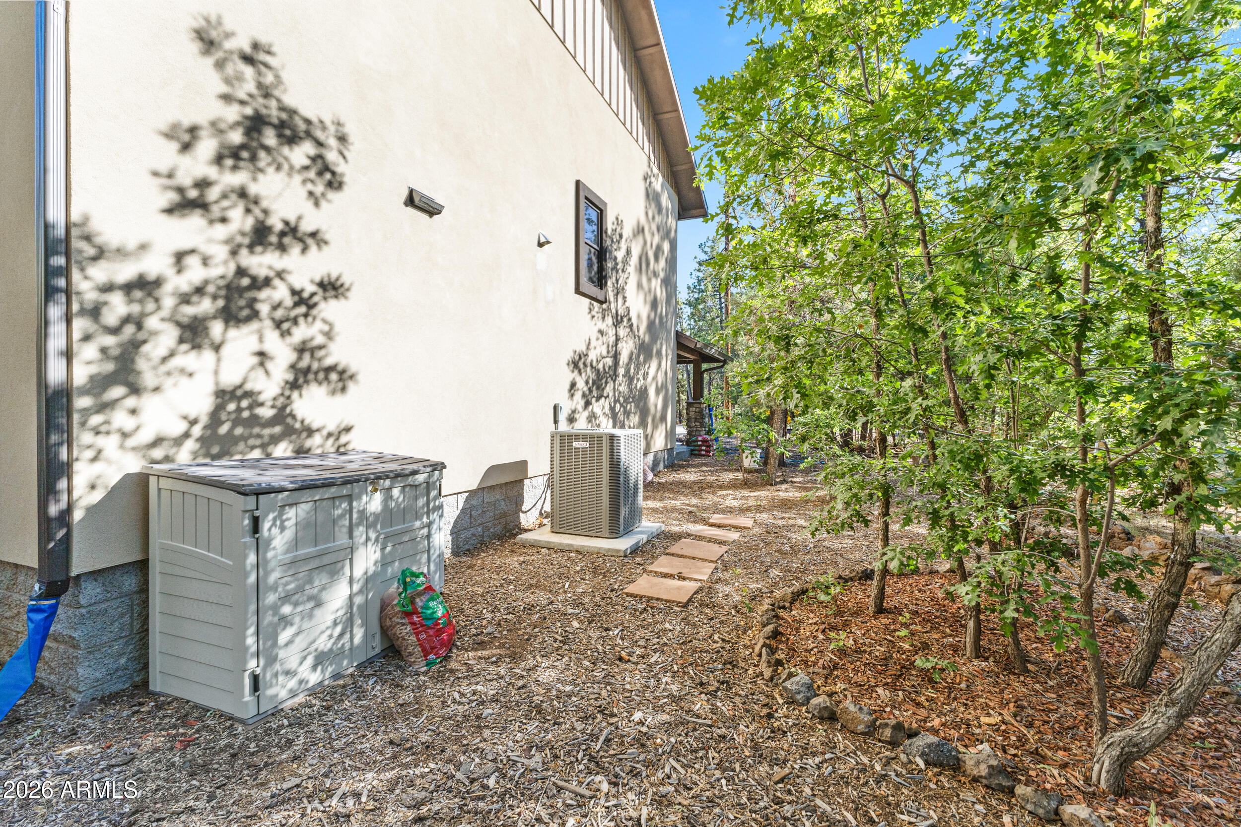 PINO RIDGE ESTATES - Residential