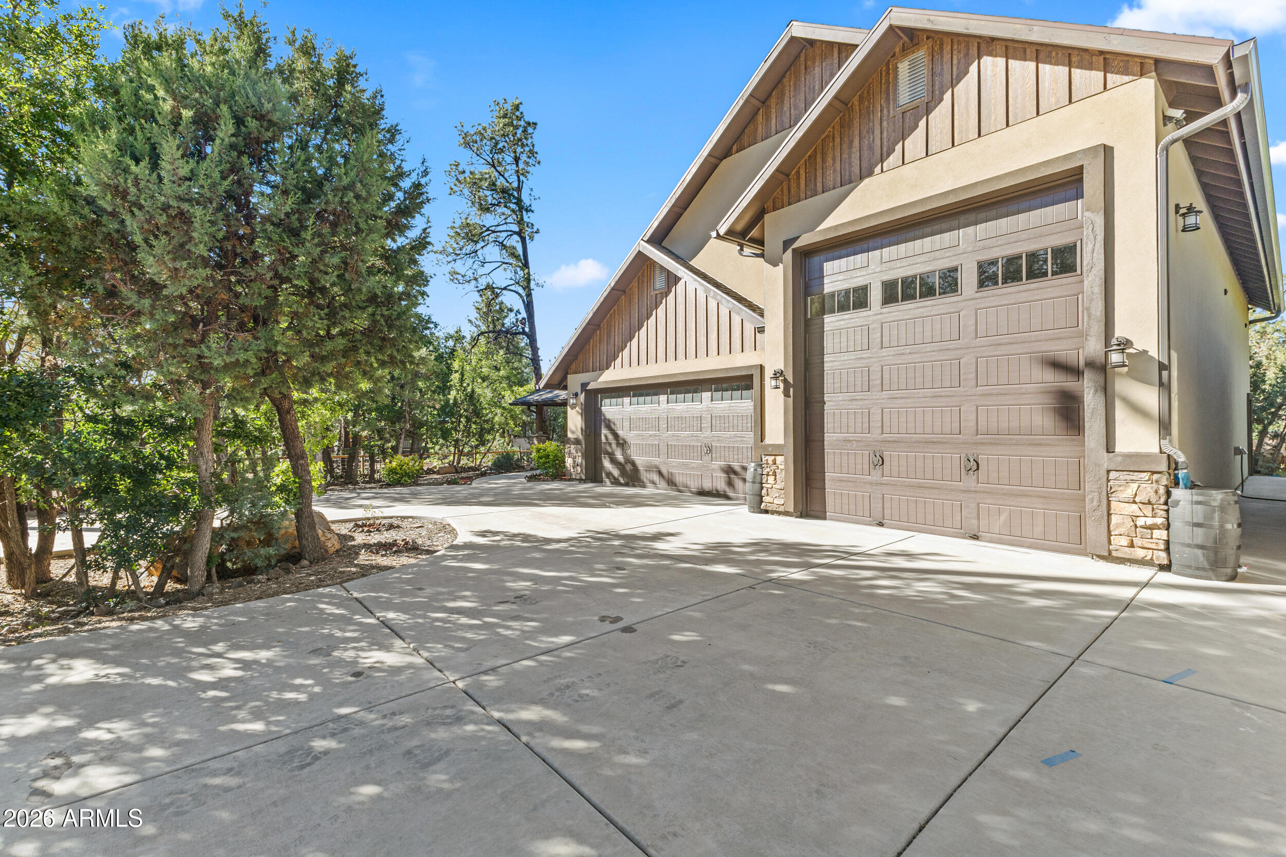 PINO RIDGE ESTATES - Residential