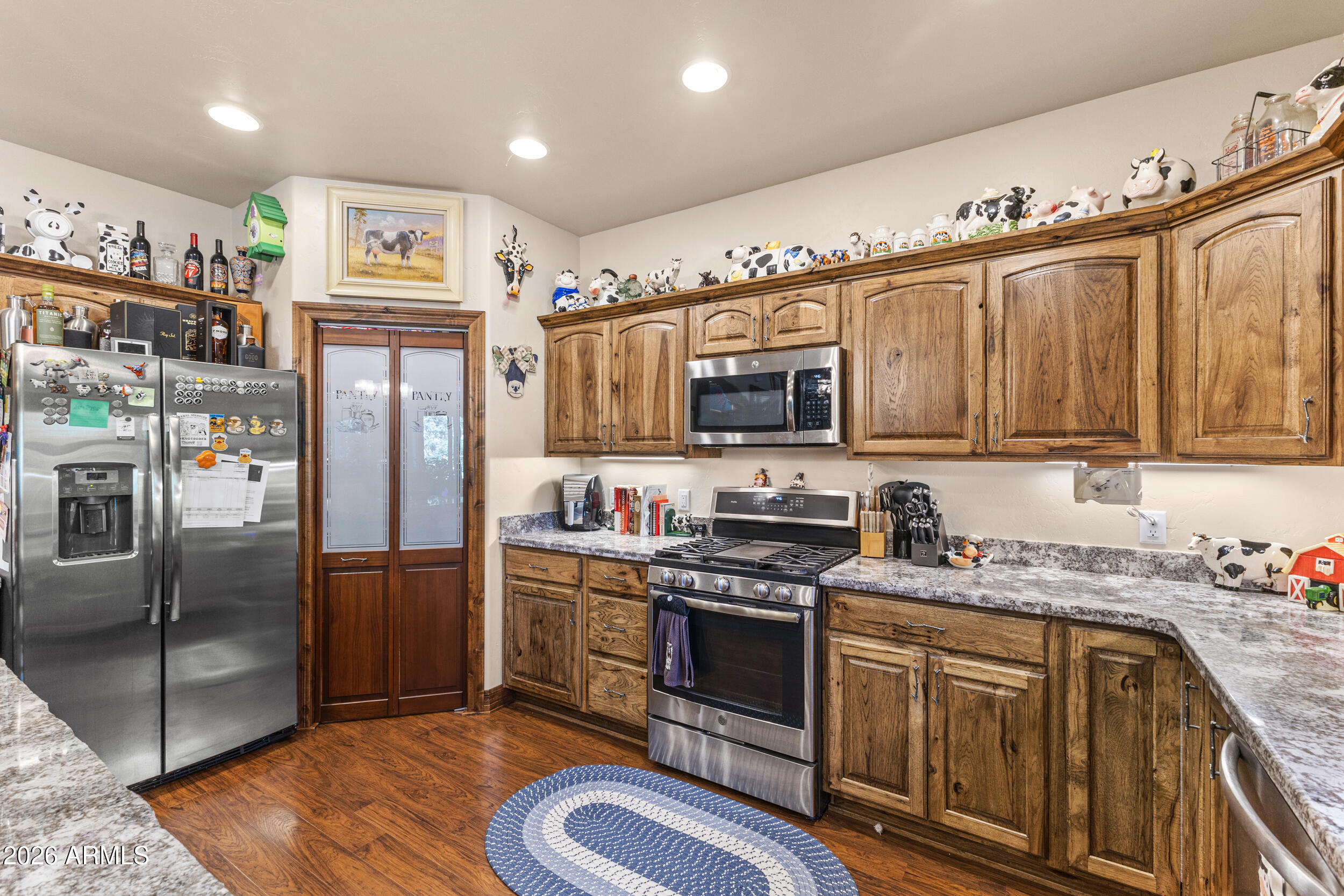 PINO RIDGE ESTATES - Residential