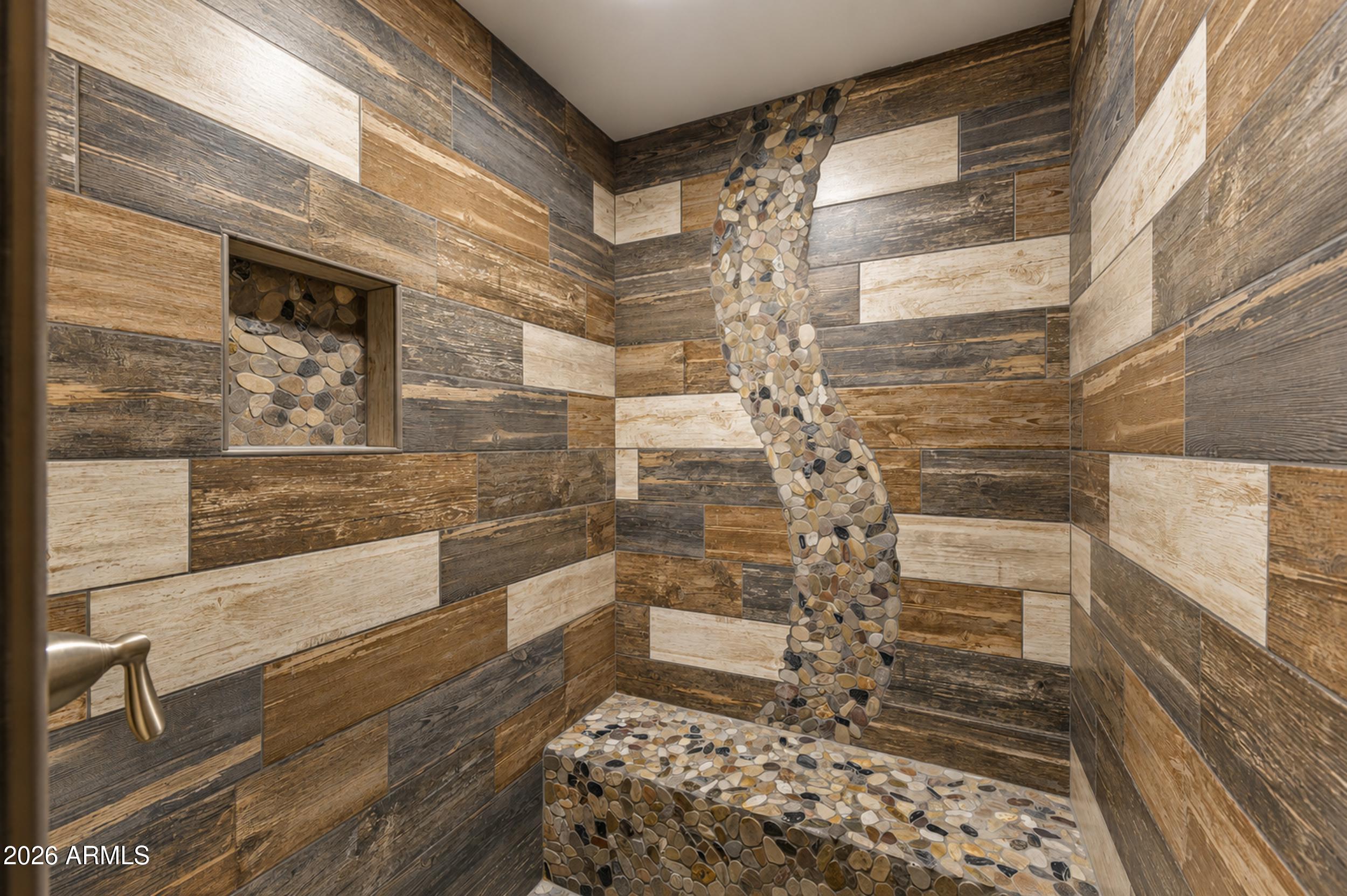 PINO RIDGE ESTATES - Residential
