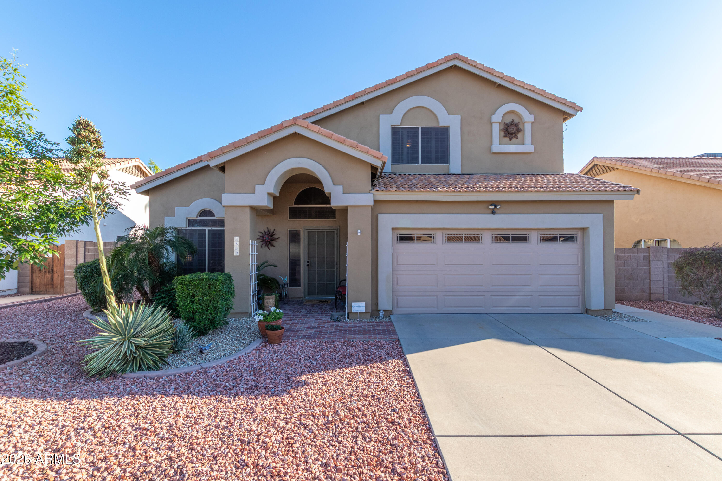 DAYBREAK AT NORTH CANYON - Residential