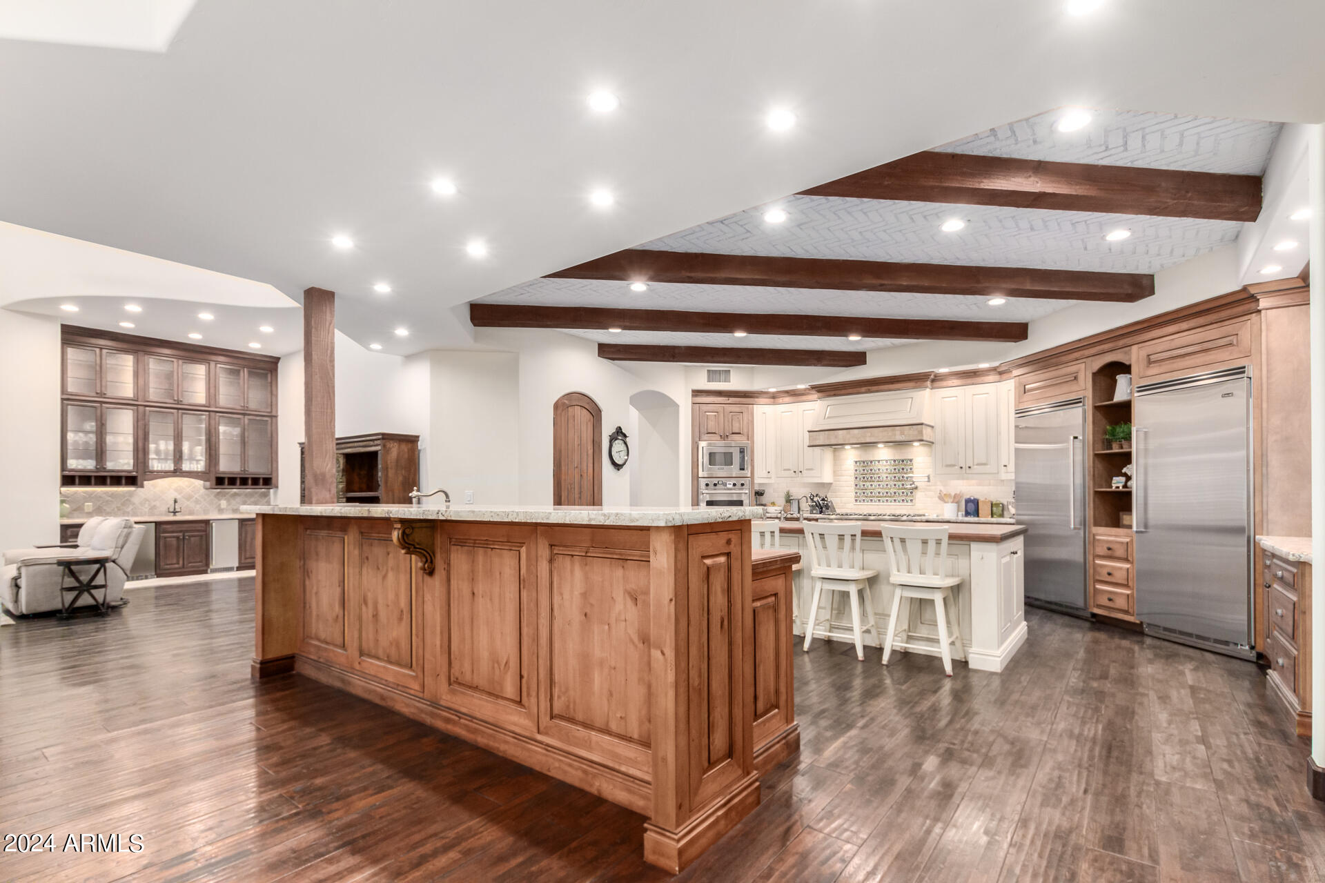 CROWN POINT - Residential