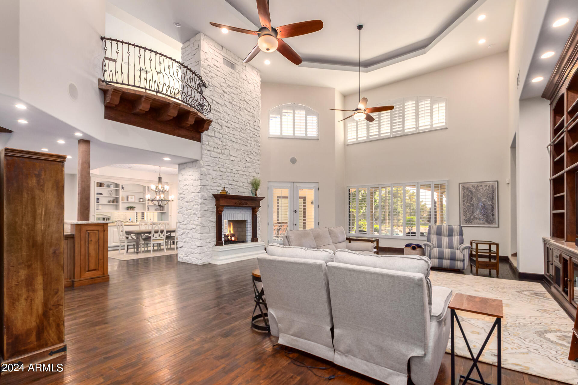 CROWN POINT - Residential