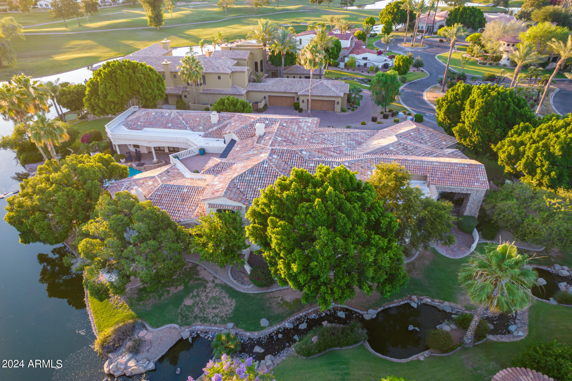 CROWN POINT - Residential