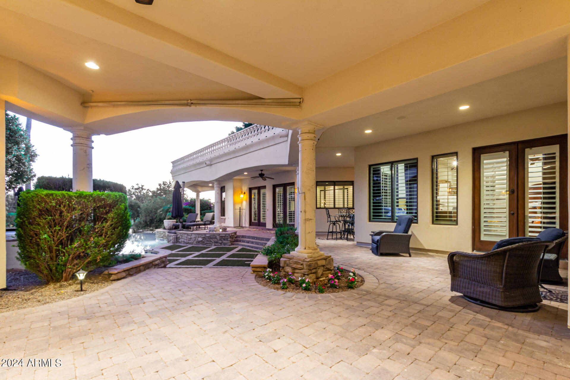CROWN POINT - Residential