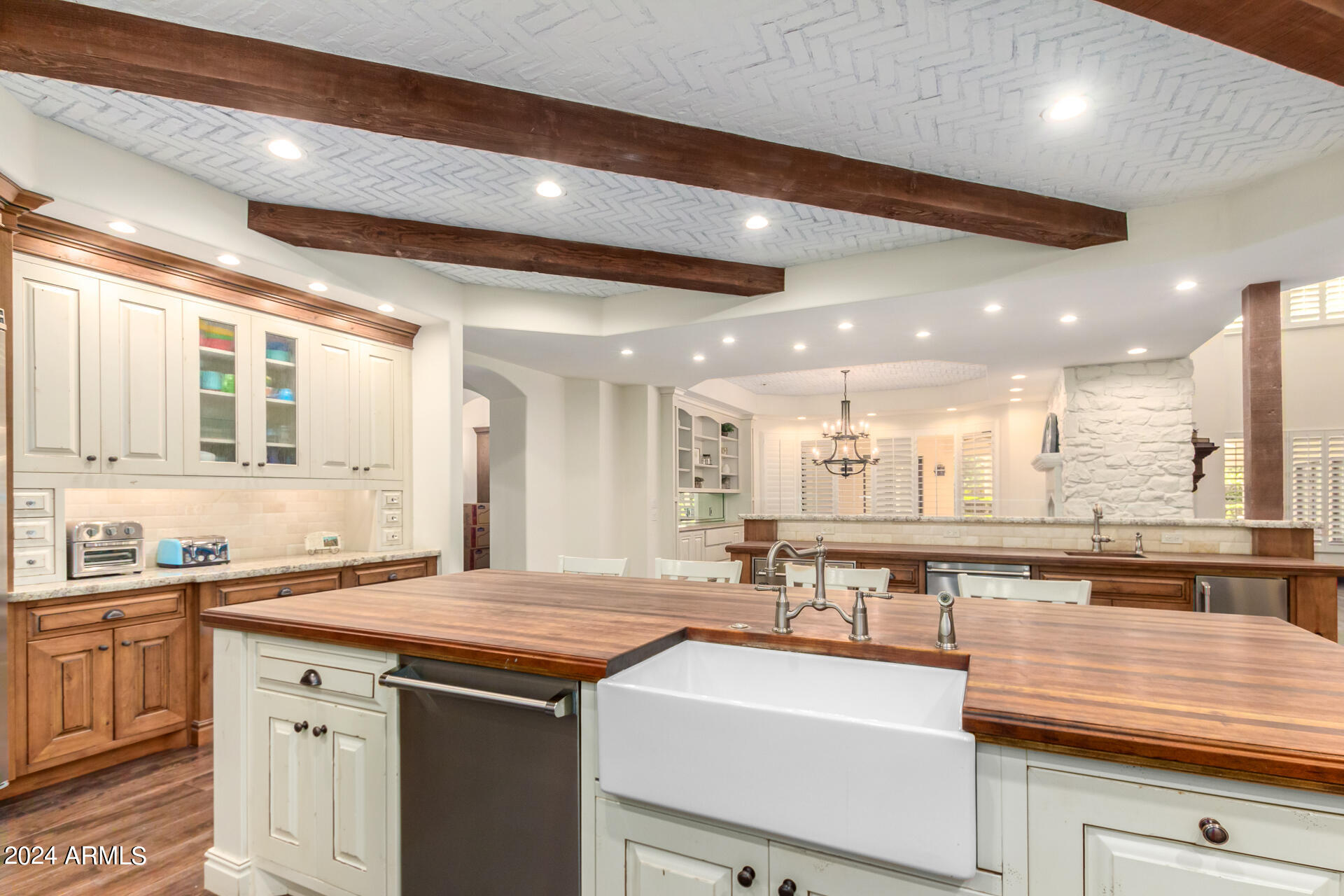 CROWN POINT - Residential