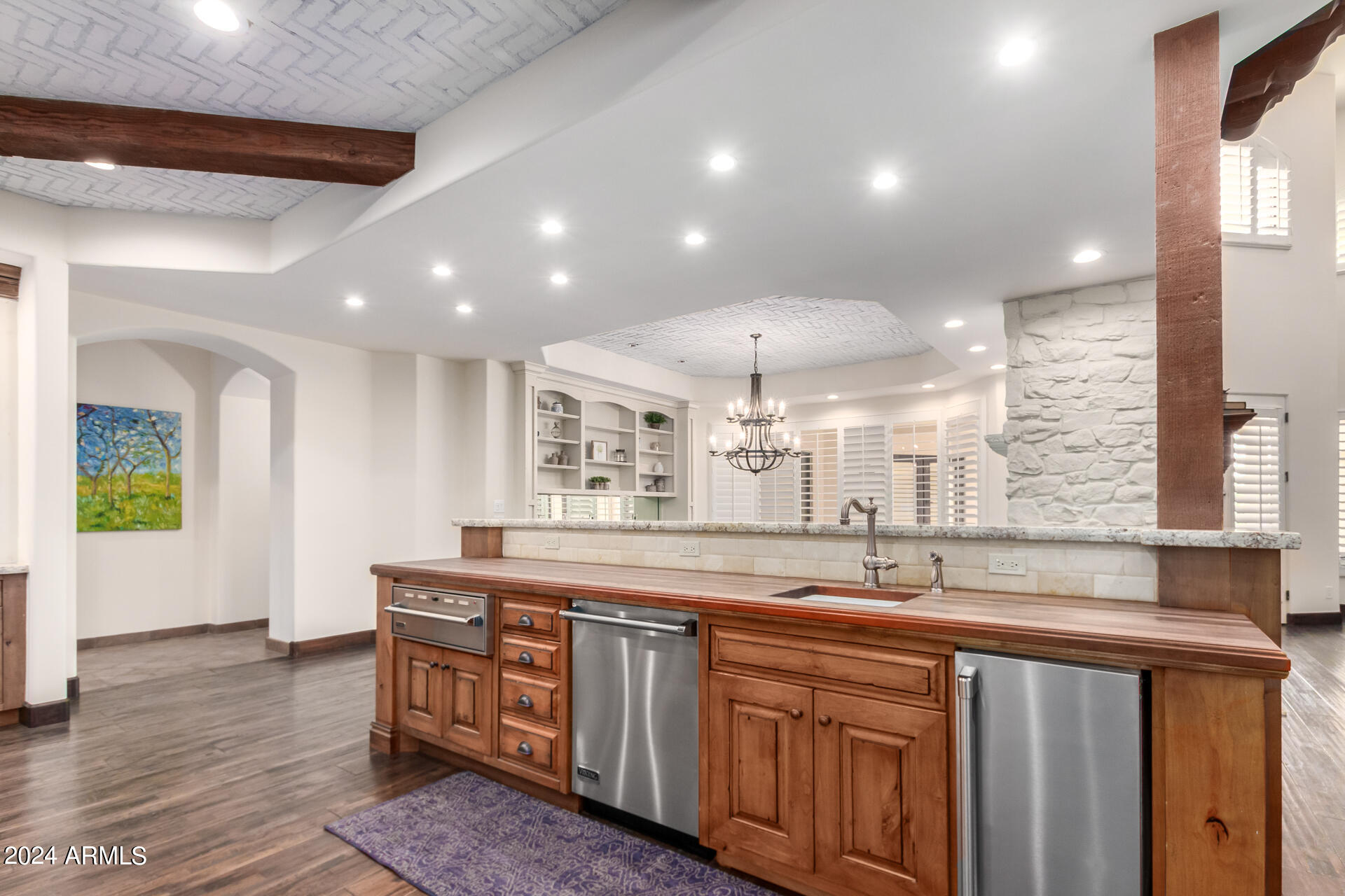 CROWN POINT - Residential