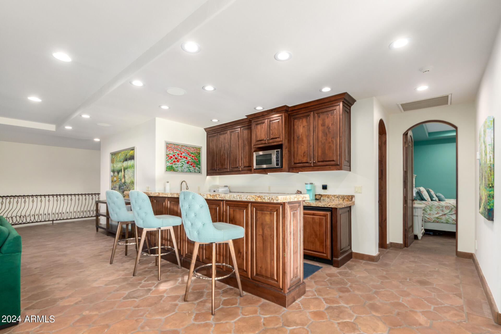 CROWN POINT - Residential