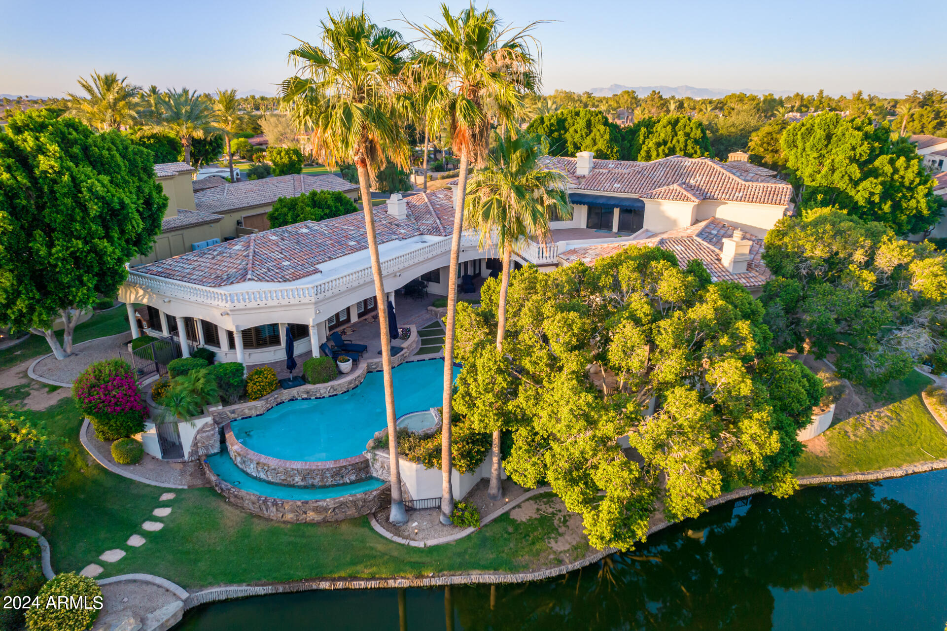 CROWN POINT - Residential