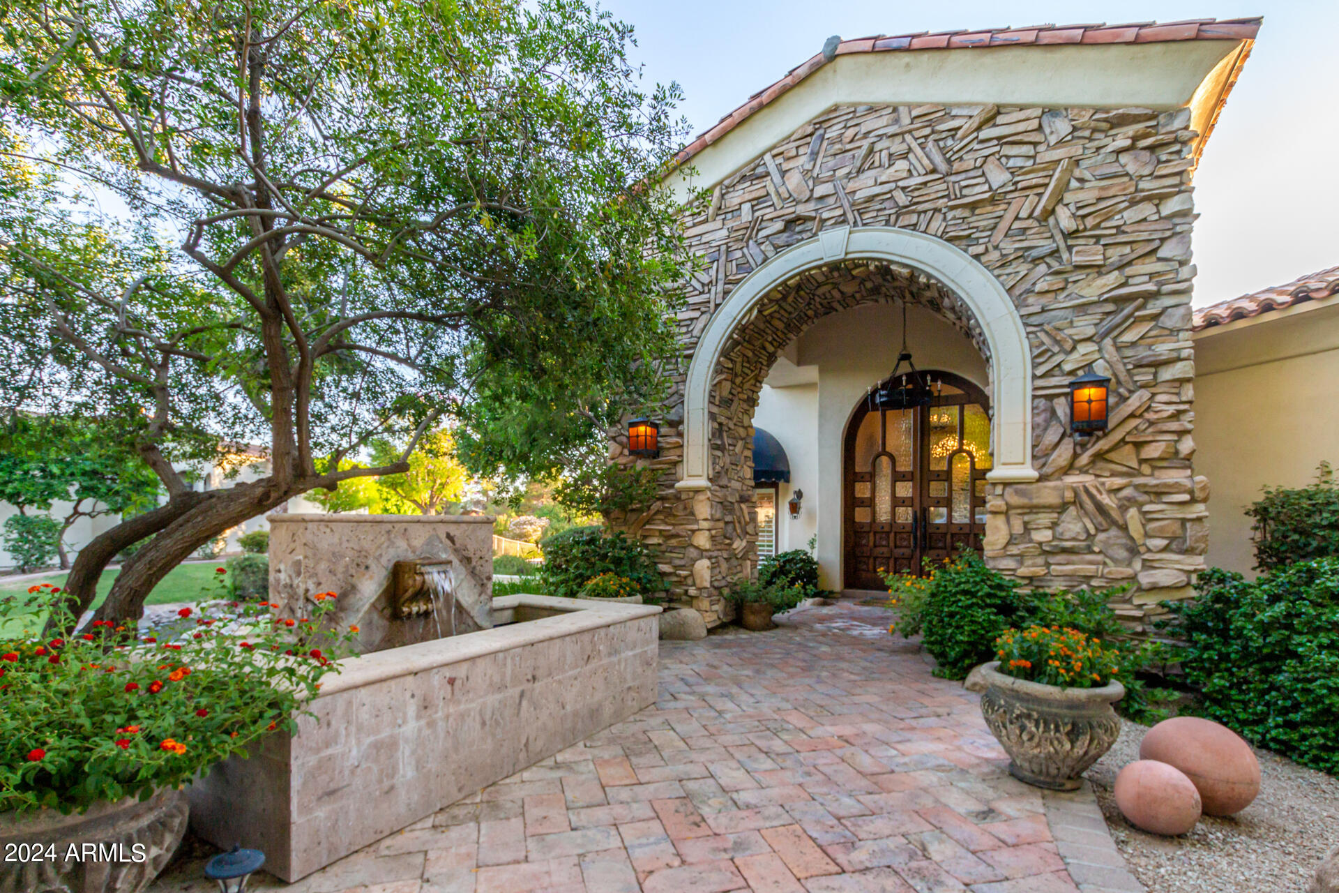 CROWN POINT - Residential