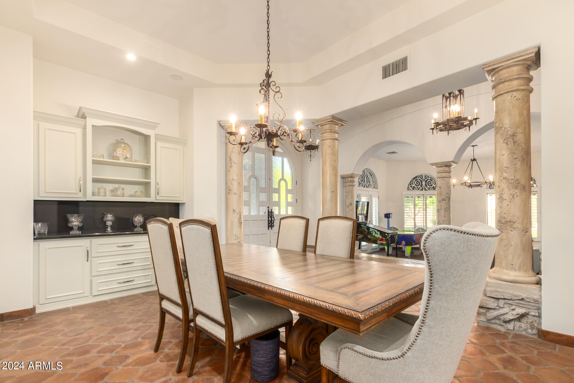 CROWN POINT - Residential