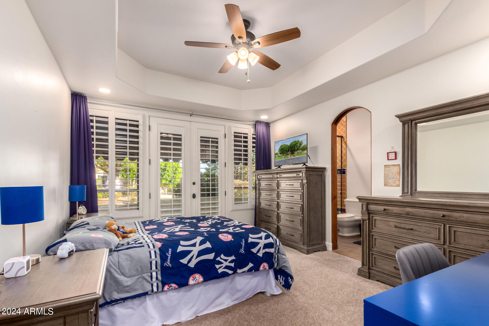 CROWN POINT - Residential