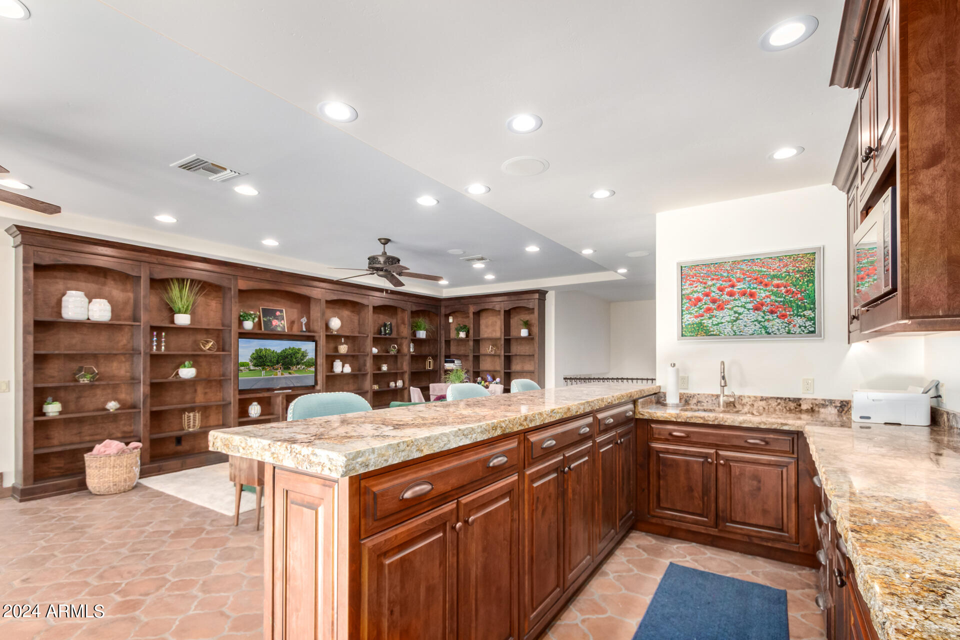 CROWN POINT - Residential