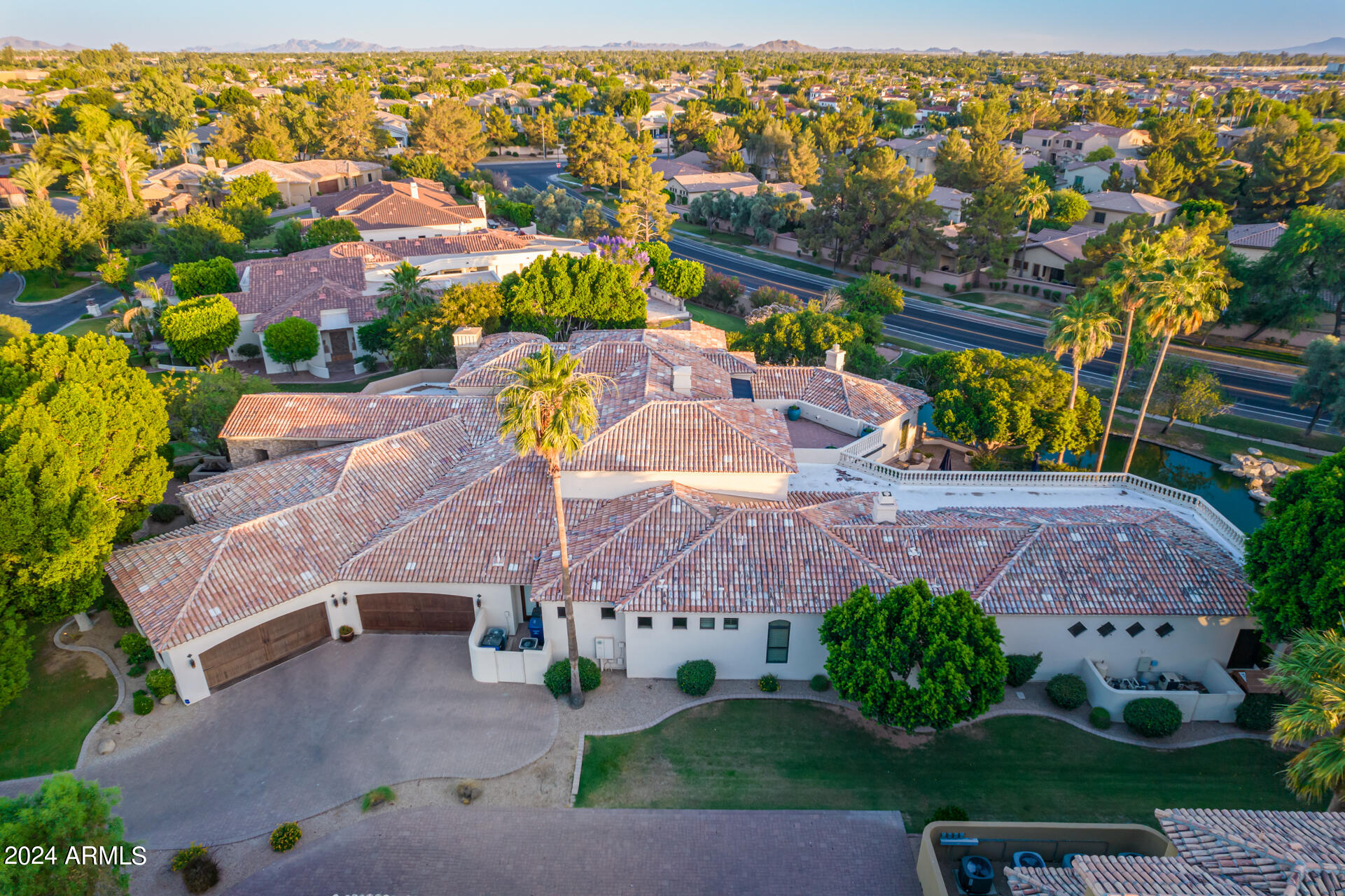 CROWN POINT - Residential
