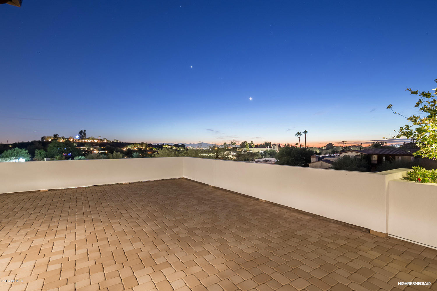 LINCOLN HEIGHTS - Residential