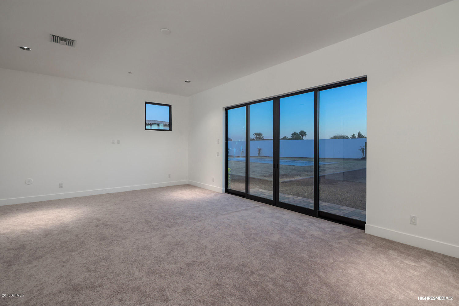 LINCOLN HEIGHTS - Residential